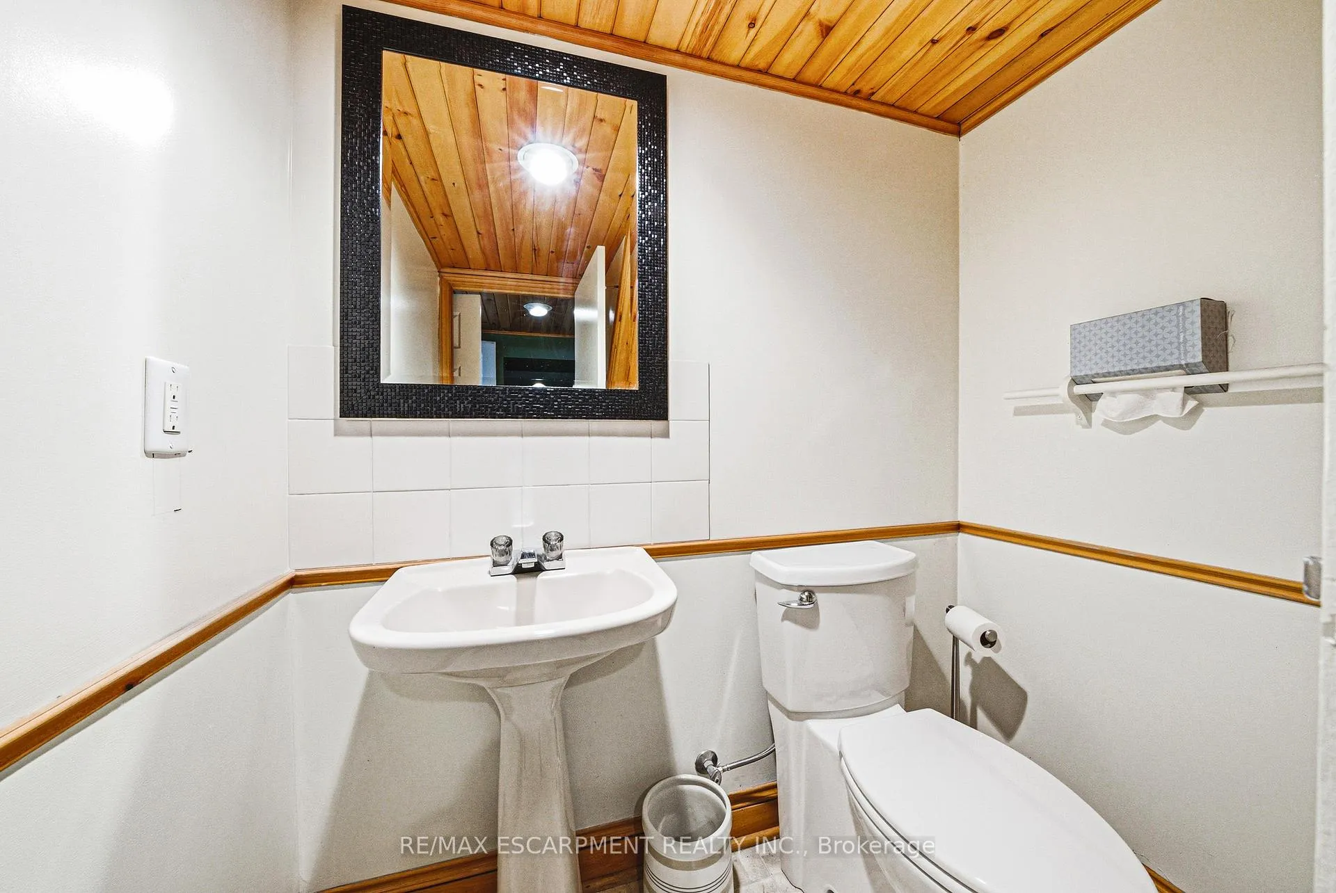 Photo 25 of 2143 Deyncourt Drive, Burlington, Brant — HOMEH
