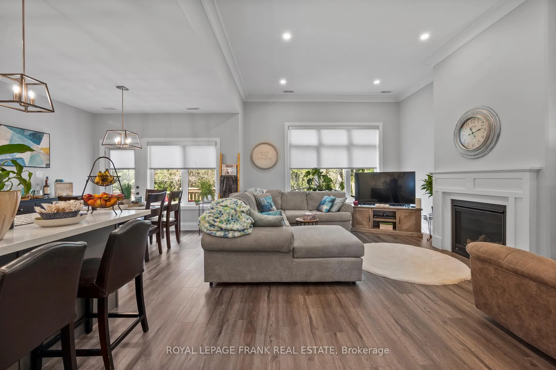 Photo 2 of 16028 Simcoe Street, Scugog, Port Perry — HOMEH