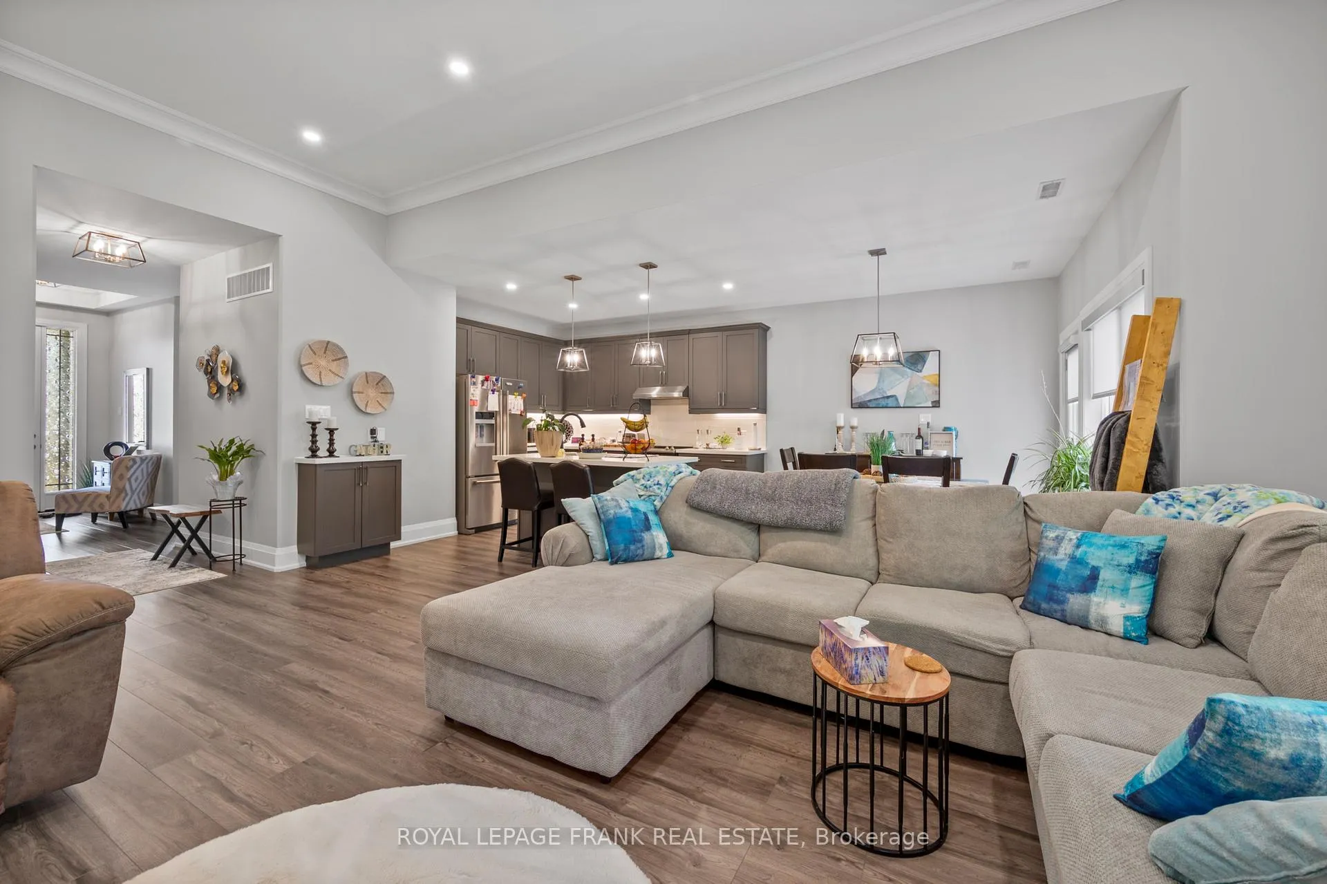 Photo 5 of 16028 Simcoe Street, Scugog, Port Perry — HOMEH