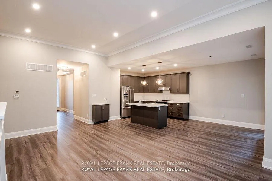 Photo 4 of 16040 Simcoe Street, Scugog, Port Perry — HOMEH