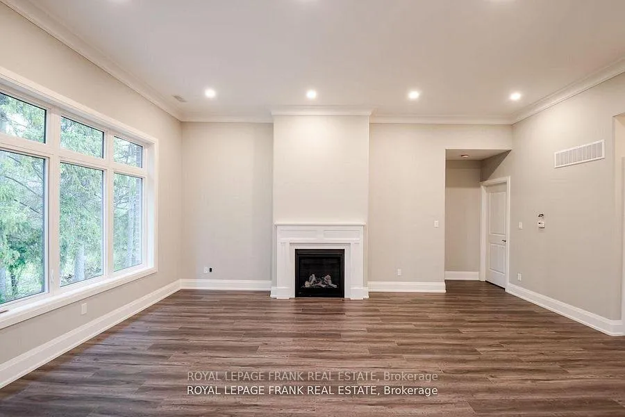 Photo 5 of 16040 Simcoe Street, Scugog, Port Perry — HOMEH