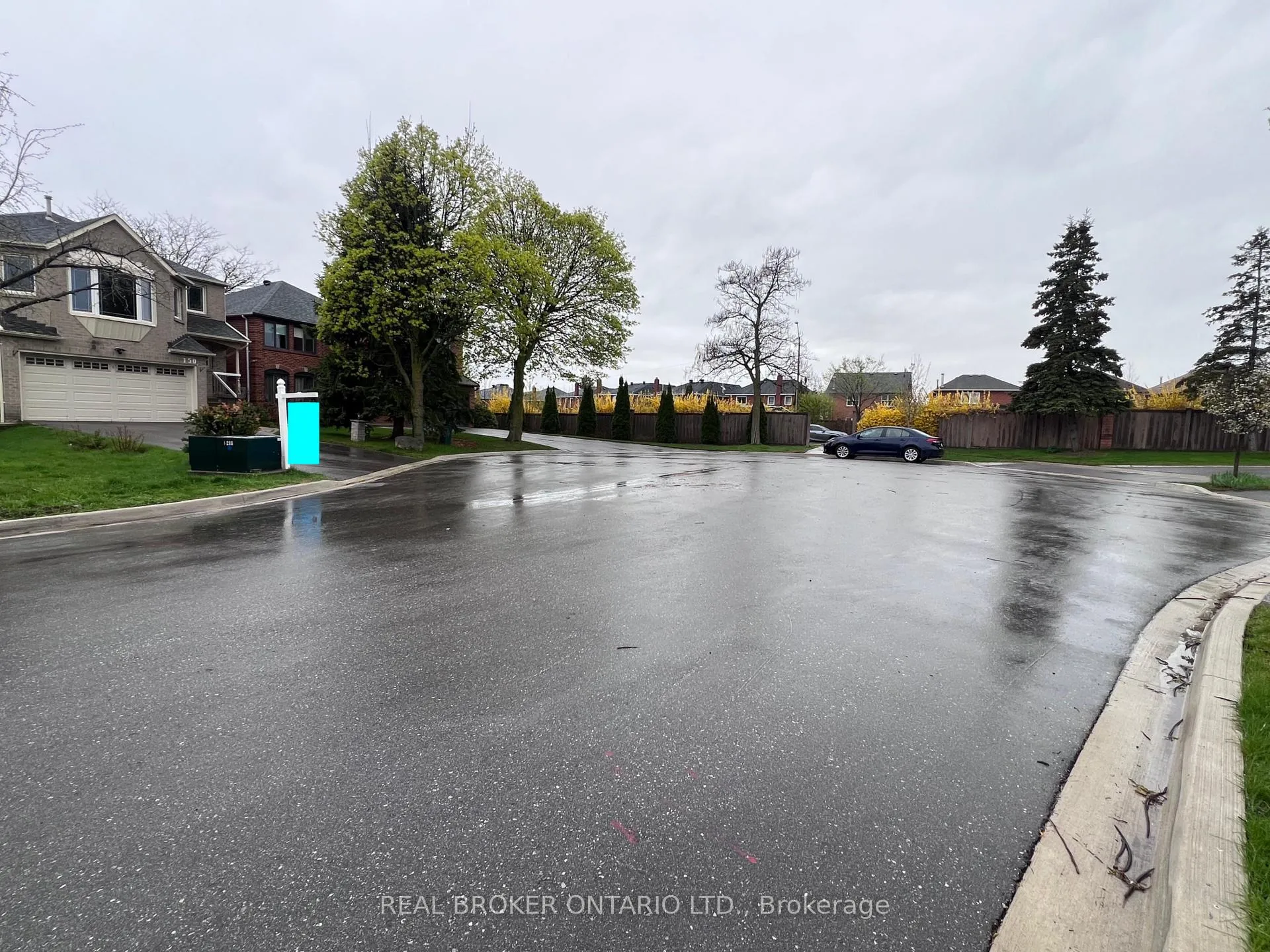 Photo 21 of 150 bradbeer Crescent, Vaughan, Crestwood-Springfarm-Yorkhill — HOMEH