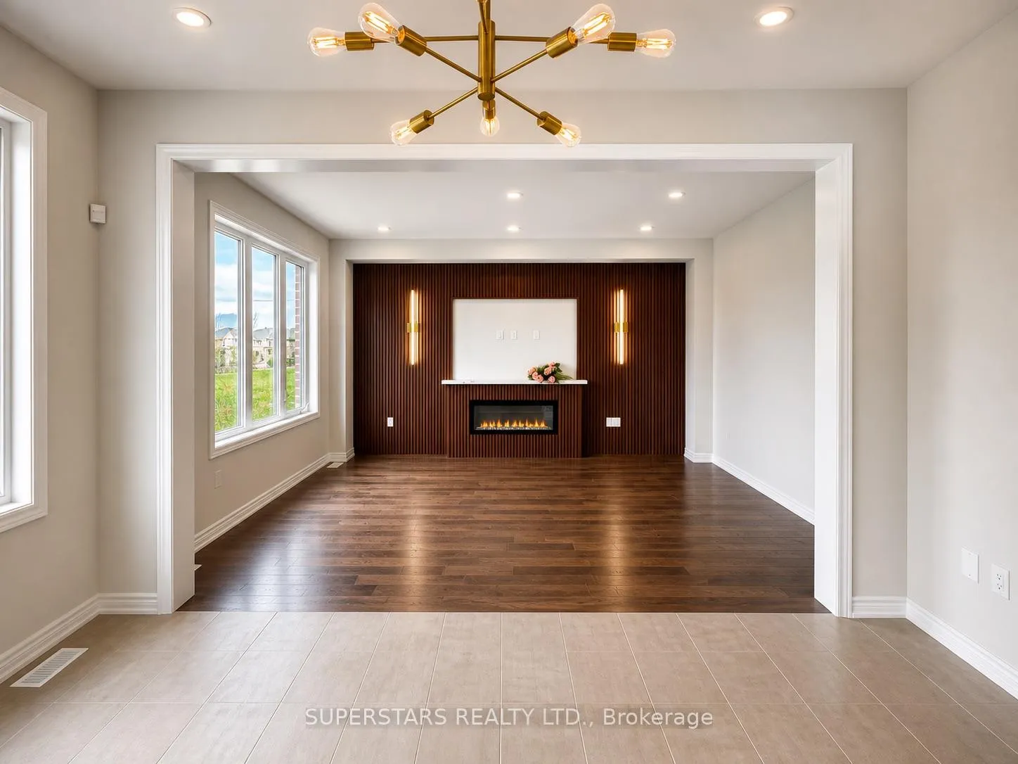Photo 2 of 7 Percheron Court, Markham, Victoria Manor-Jennings Gate — HOMEH