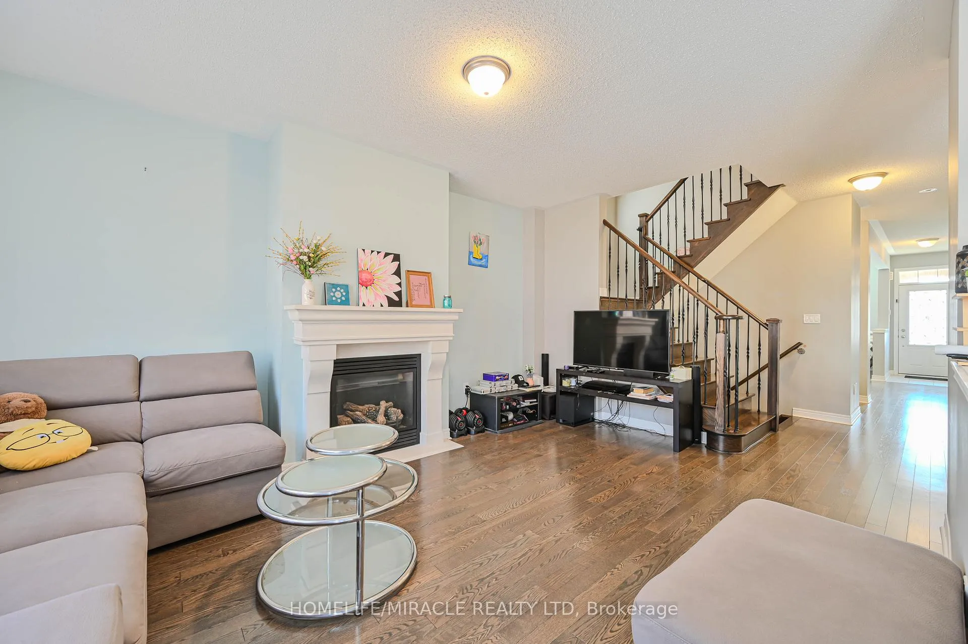 Photo 13 of 15 Fringetree Road, Brampton, Sandringham-Wellington North — HOMEH