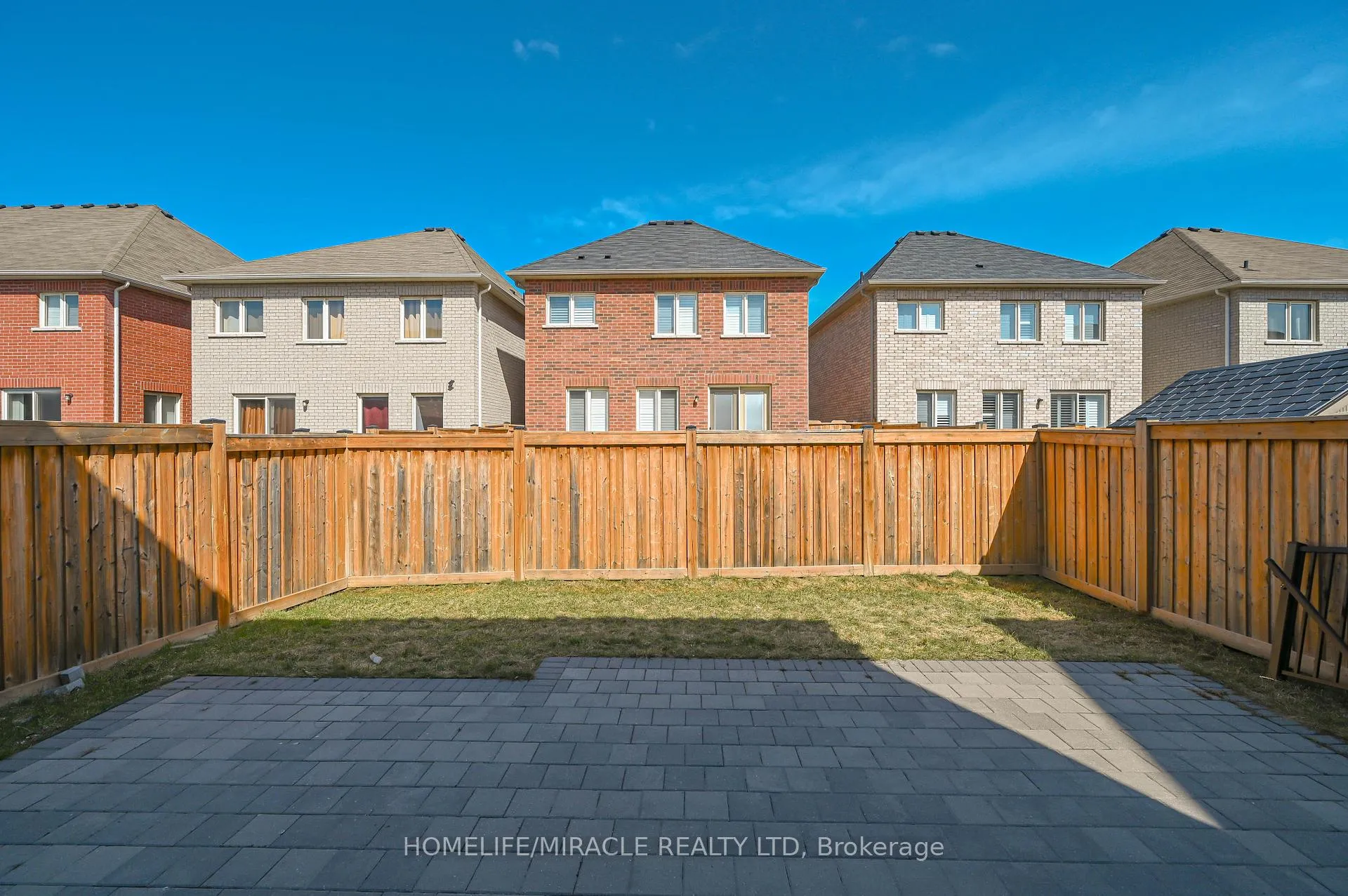 Photo 39 of 15 Fringetree Road, Brampton, Sandringham-Wellington North — HOMEH