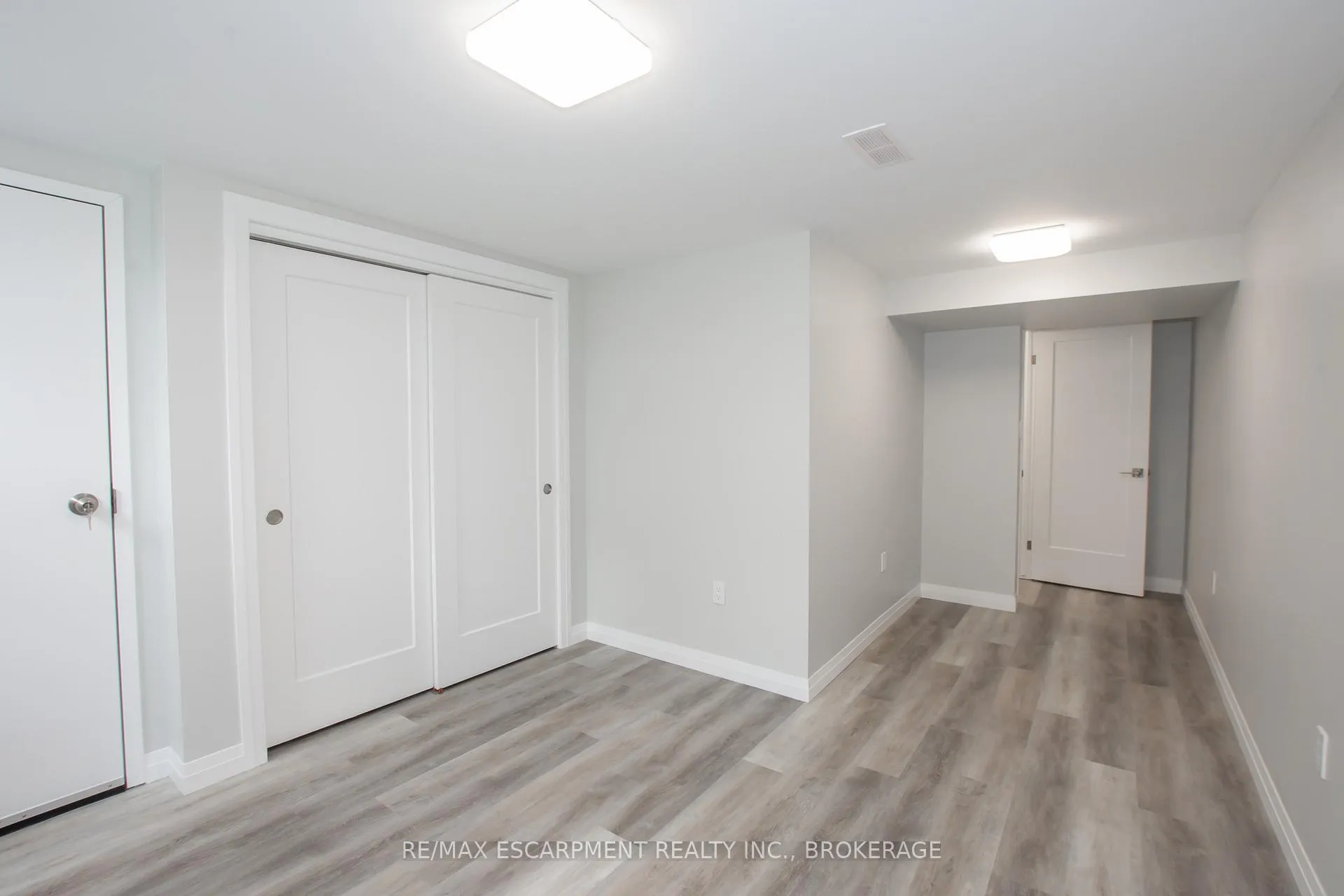 Photo 16 of Unit Lower, 34 Highcourt Crescent, St. Catharines, Vine/Linwell — HOMEH