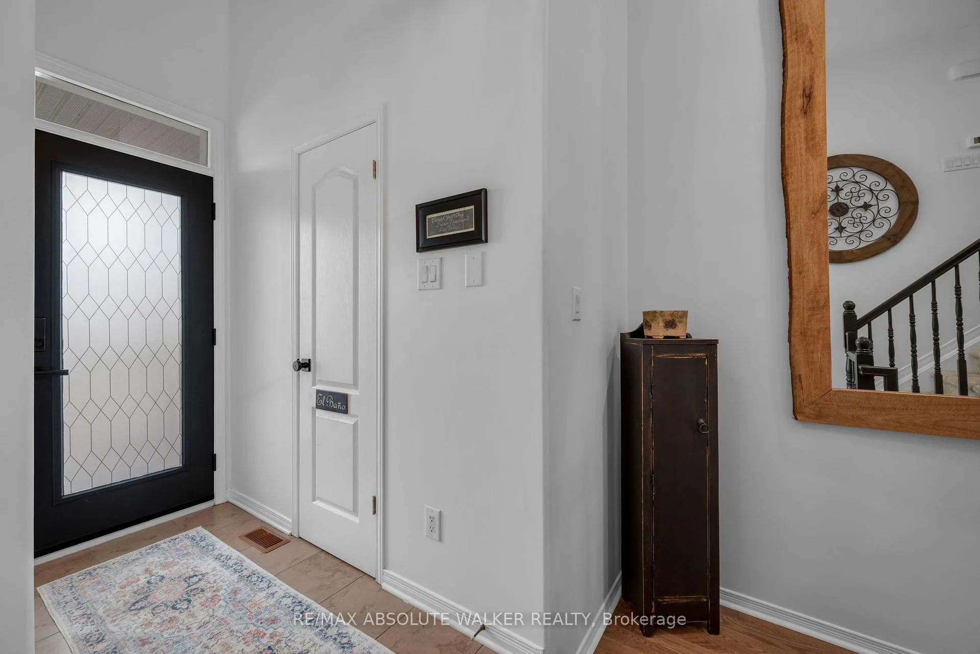 Photo 2 of 279 Parkrose Private, Ottawa, Chatelaine Village — HOMEH