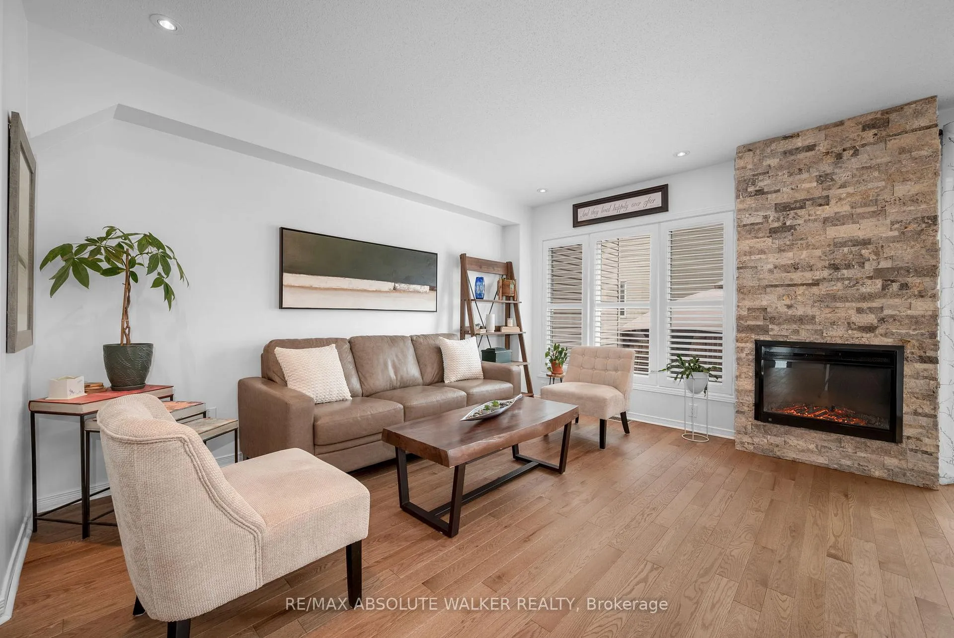Photo 3 of 279 Parkrose Private, Ottawa, Chatelaine Village — HOMEH