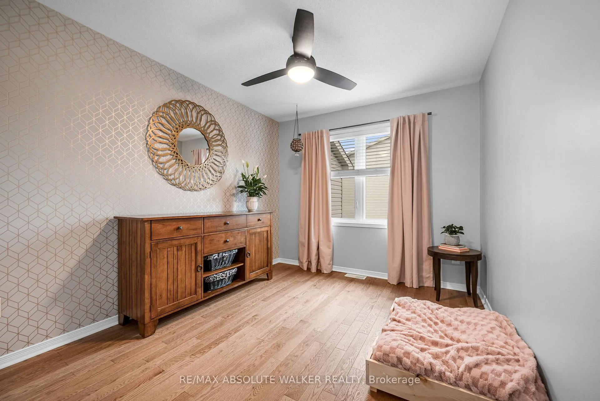 Photo 20 of 279 Parkrose Private, Ottawa, Chatelaine Village — HOMEH