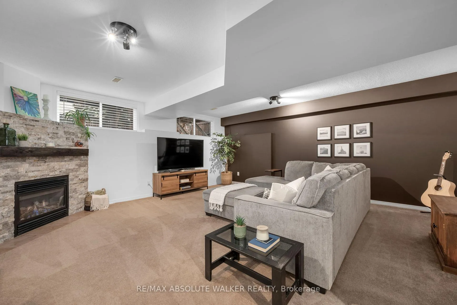 Photo 23 of 279 Parkrose Private, Ottawa, Chatelaine Village — HOMEH
