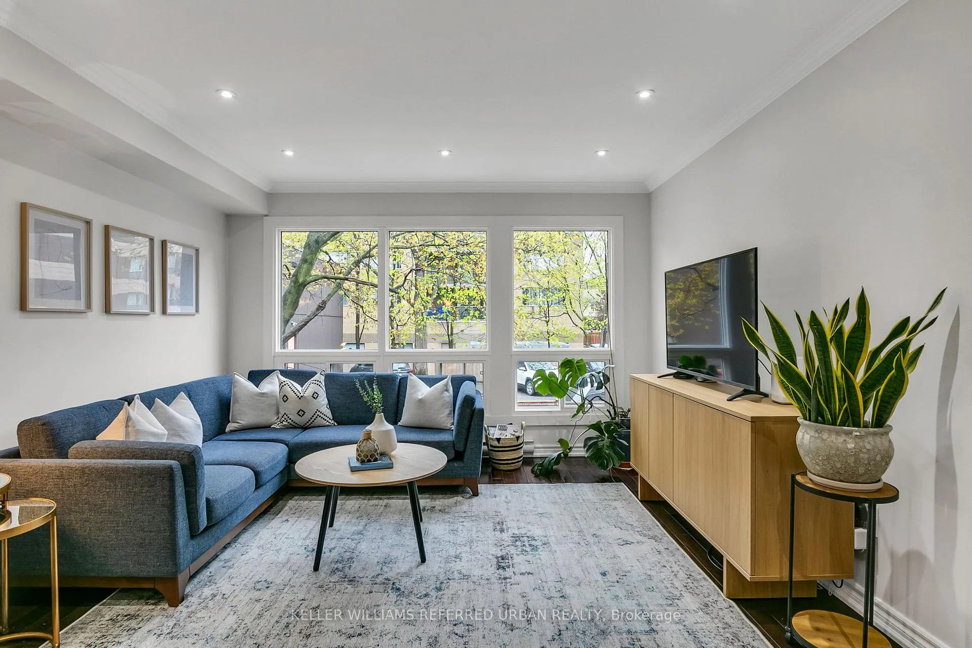 Photo 5 of Unit 35, 1209 Queen Street E, Toronto, South Riverdale — HOMEH