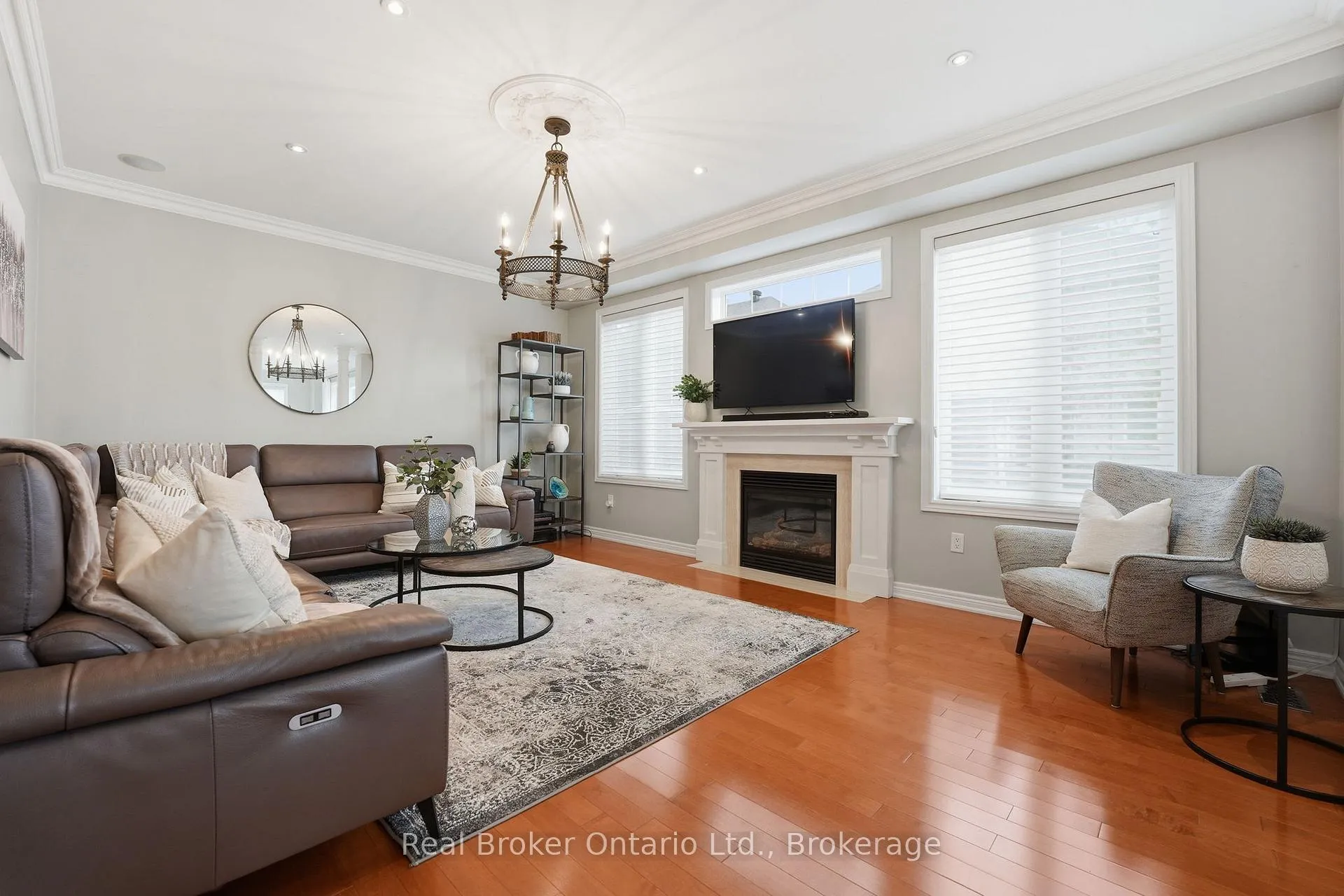 Photo 8 of 4660 Bracknell Road, Burlington, Alton — HOMEH