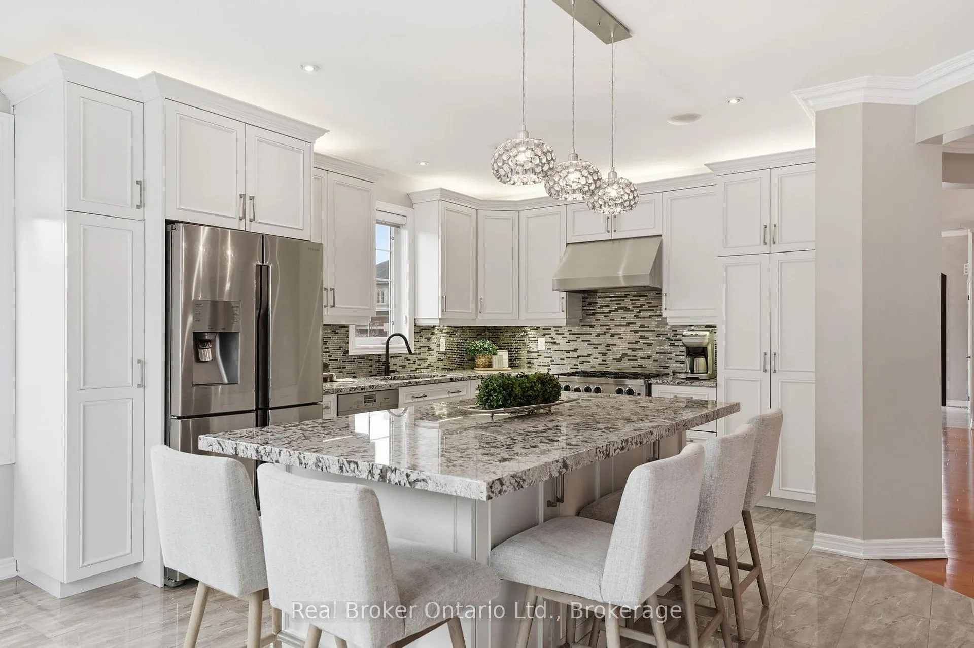 Photo 13 of 4660 Bracknell Road, Burlington, Alton — HOMEH