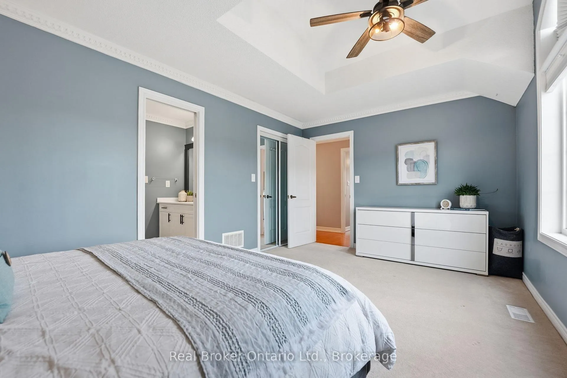Photo 22 of 4660 Bracknell Road, Burlington, Alton — HOMEH