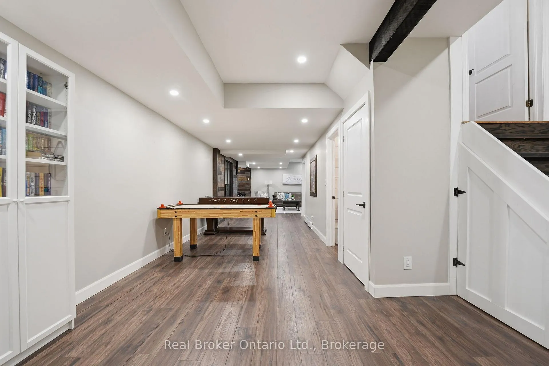 Photo 36 of 4660 Bracknell Road, Burlington, Alton — HOMEH