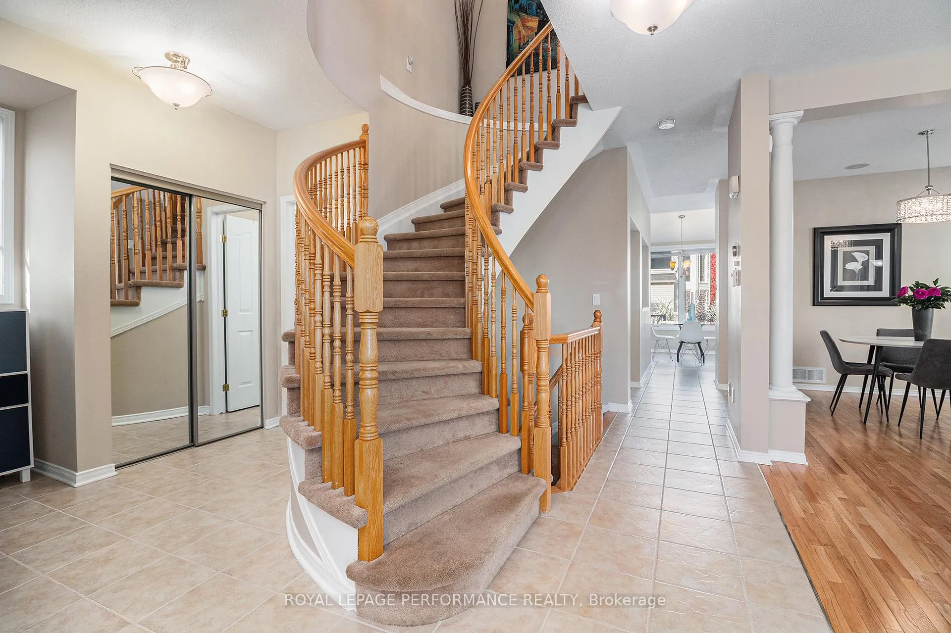 Photo 5 of 2247 Clendenan Crescent, Ottawa, Springridge/East Village — HOMEH