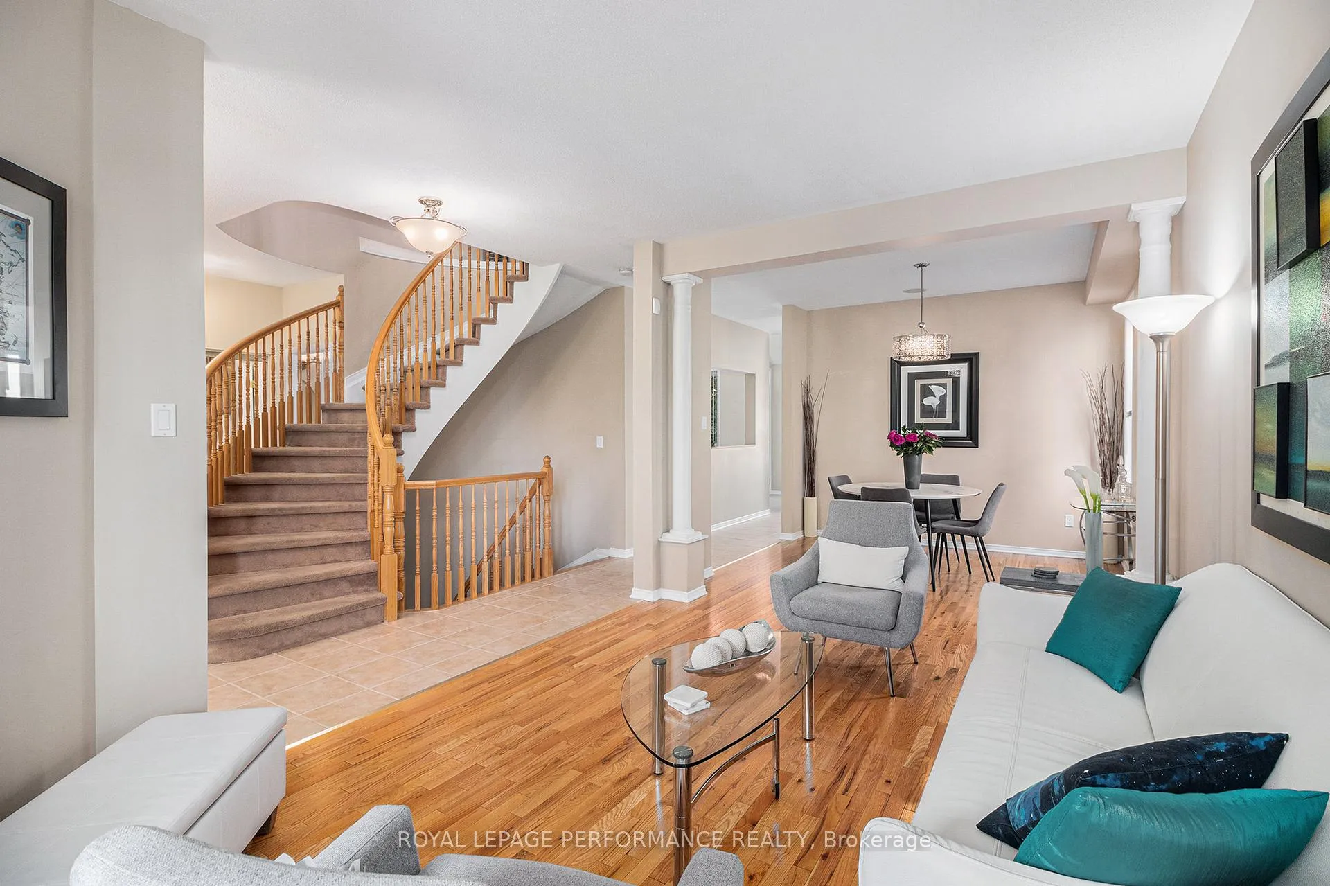 Photo 6 of 2247 Clendenan Crescent, Ottawa, Springridge/East Village — HOMEH
