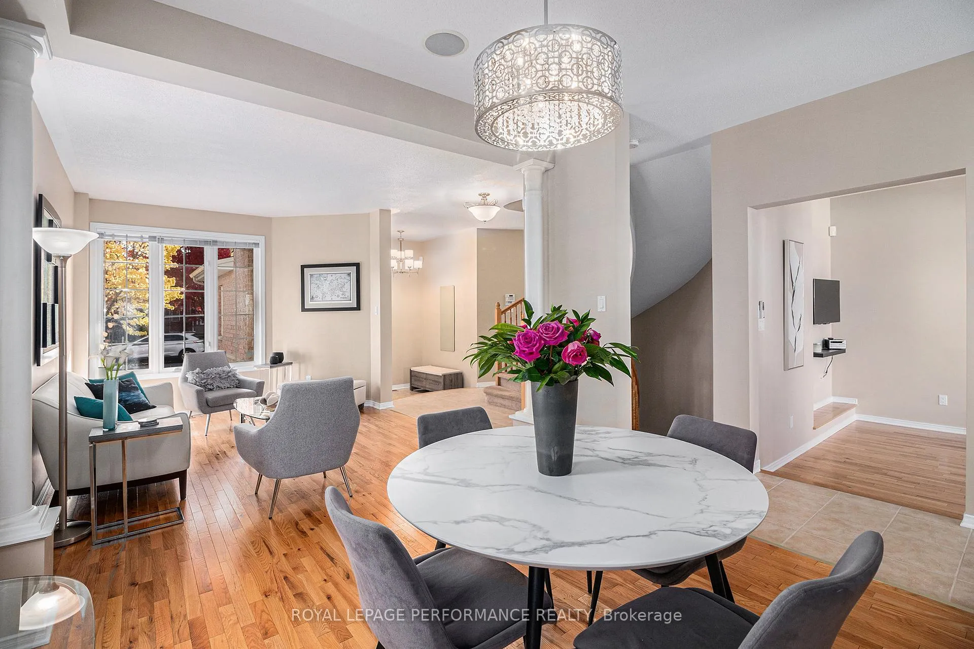 Photo 9 of 2247 Clendenan Crescent, Ottawa, Springridge/East Village — HOMEH