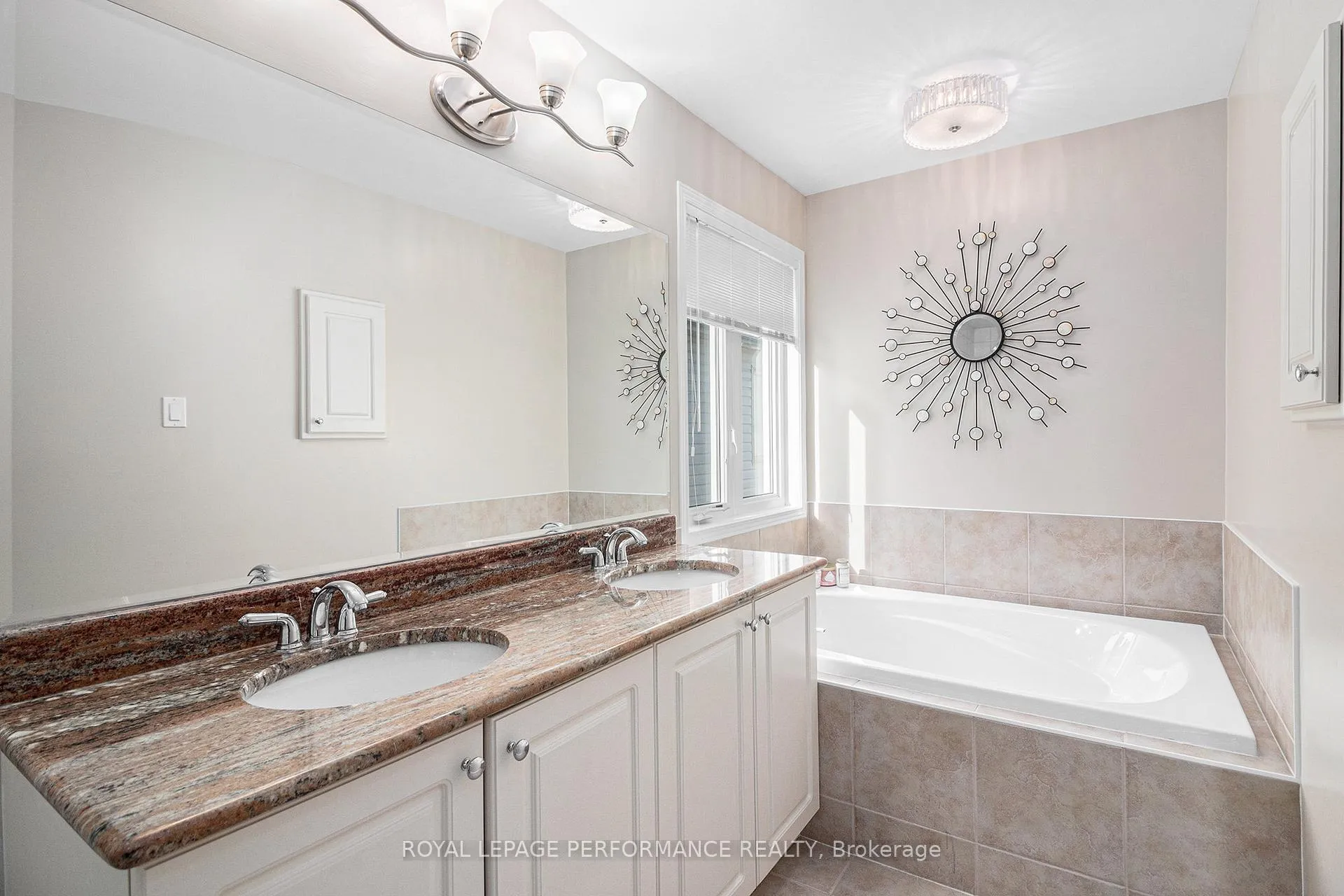 Photo 22 of 2247 Clendenan Crescent, Ottawa, Springridge/East Village — HOMEH