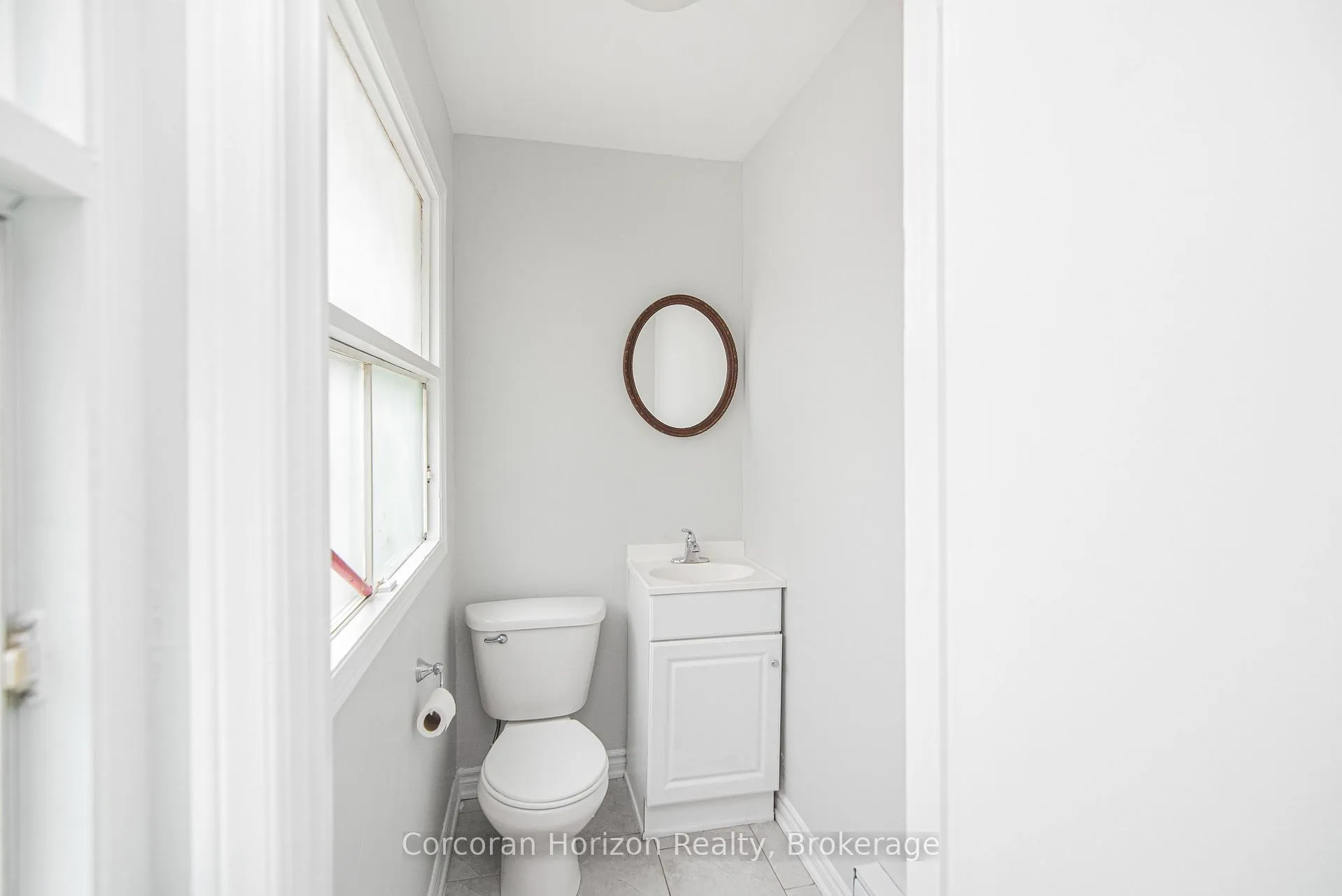 Photo 14 of 283 Emerald Street N, Hamilton, Beasley — HOMEH