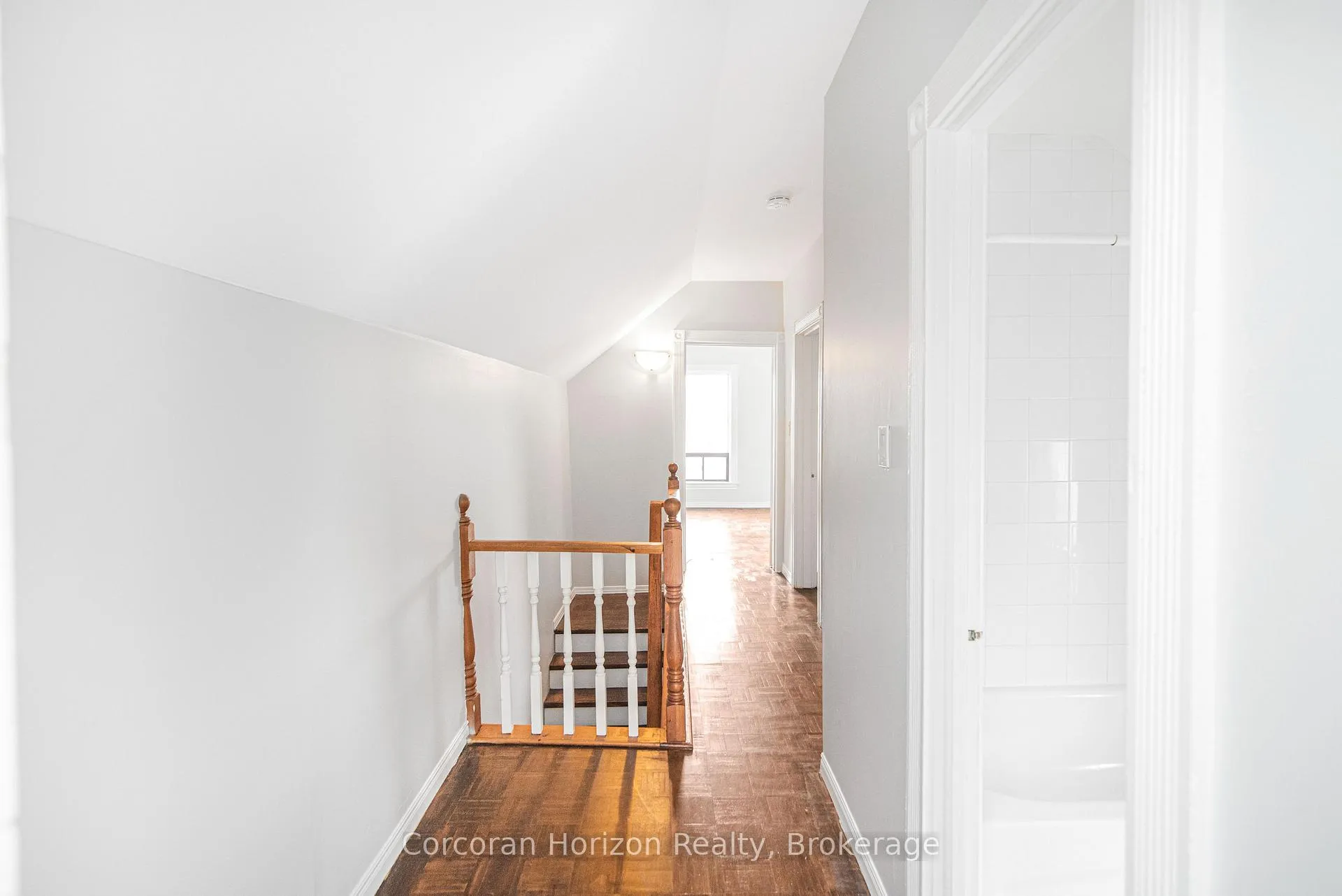 Photo 17 of 283 Emerald Street N, Hamilton, Beasley — HOMEH