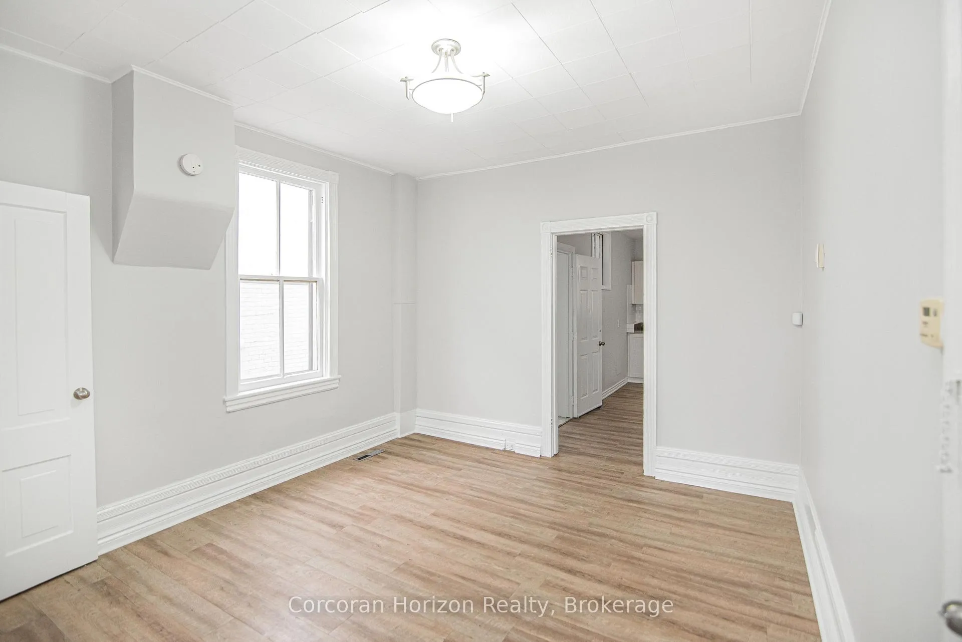 Photo 24 of 283 Emerald Street N, Hamilton, Beasley — HOMEH