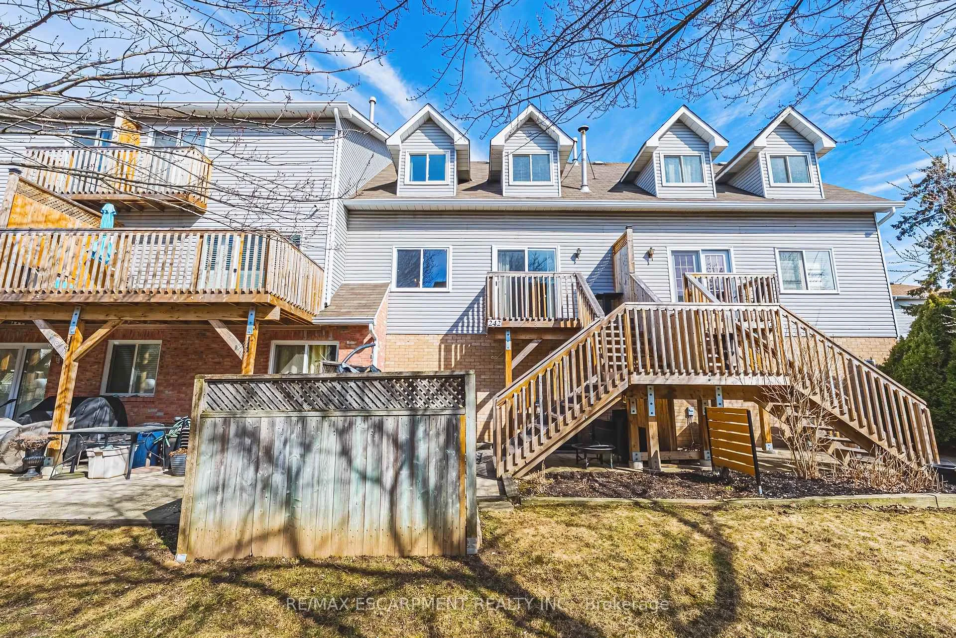 Photo 25 of Unit 242, 2055 Walkers Line, Burlington, Rose — HOMEH