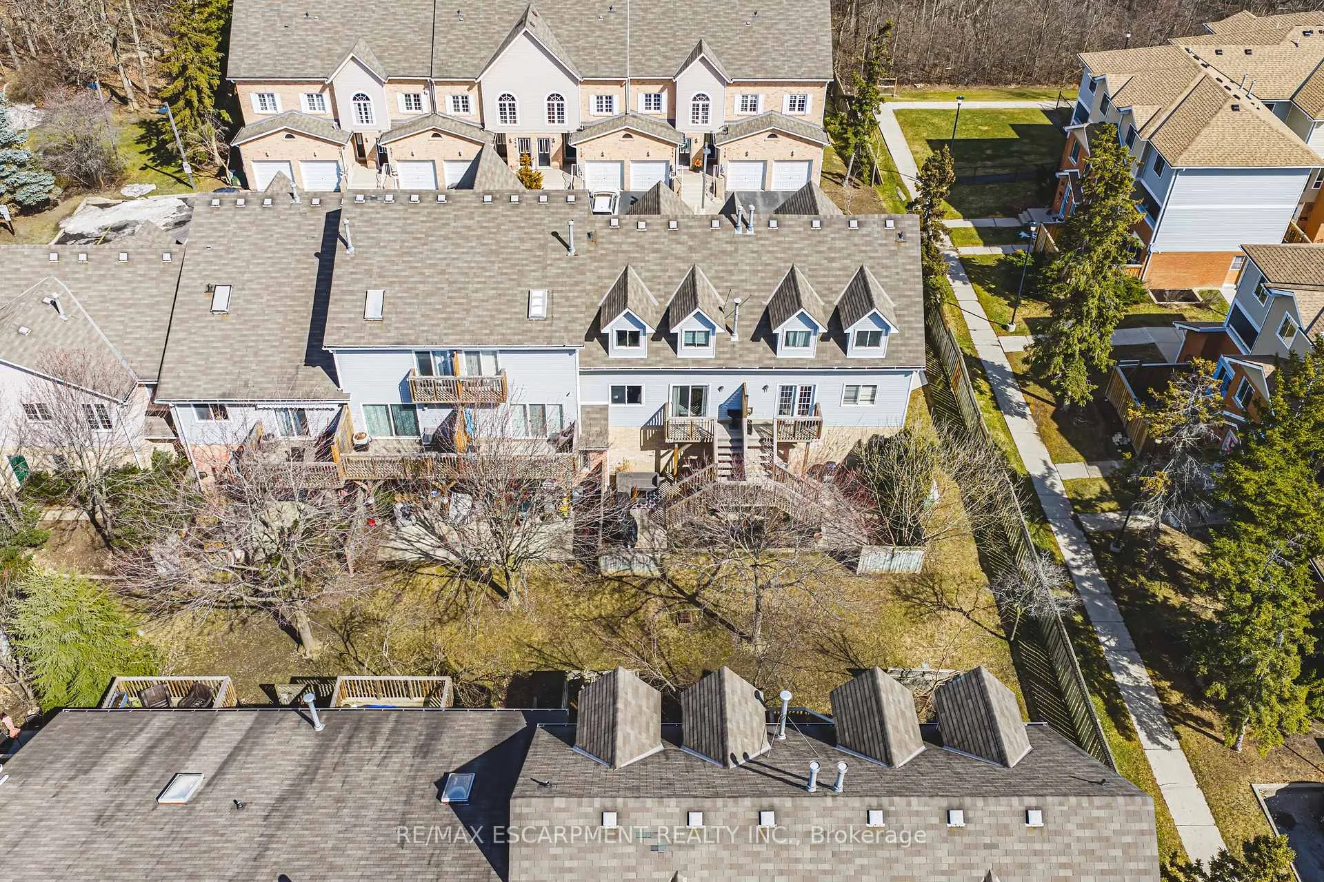 Photo 27 of Unit 242, 2055 Walkers Line, Burlington, Rose — HOMEH