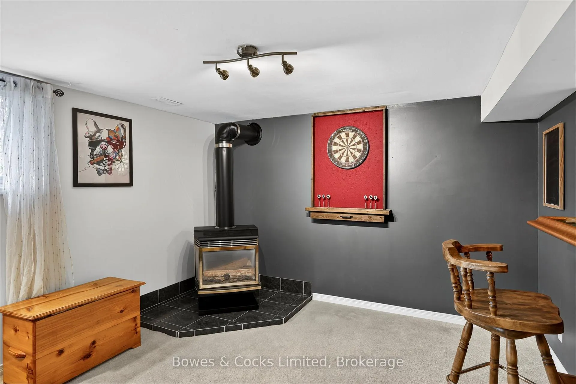 Photo 32 of 832 Cameron Street, Peterborough, Otonabee Ward 1 — HOMEH