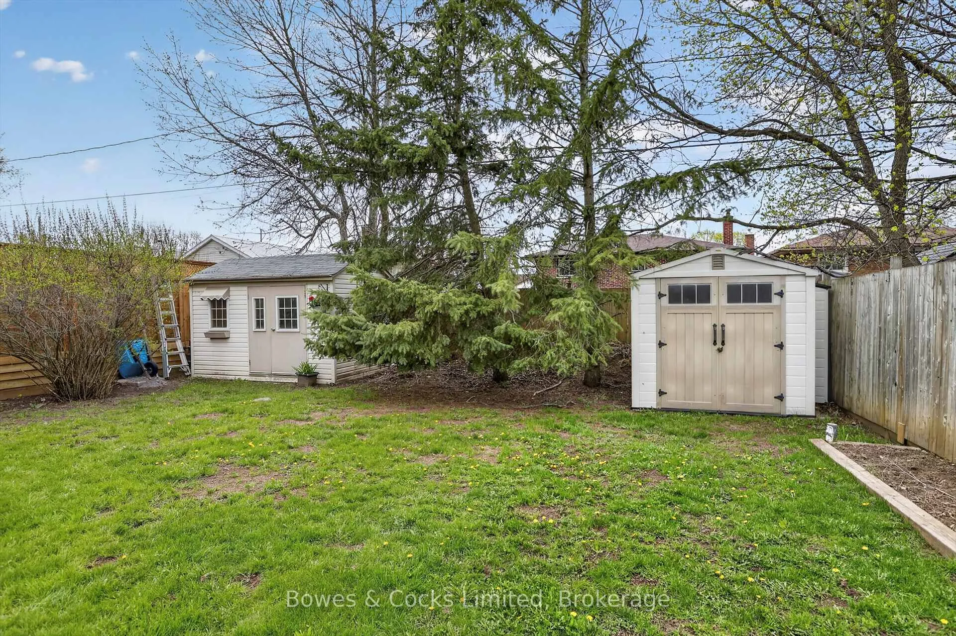 Photo 46 of 832 Cameron Street, Peterborough, Otonabee Ward 1 — HOMEH