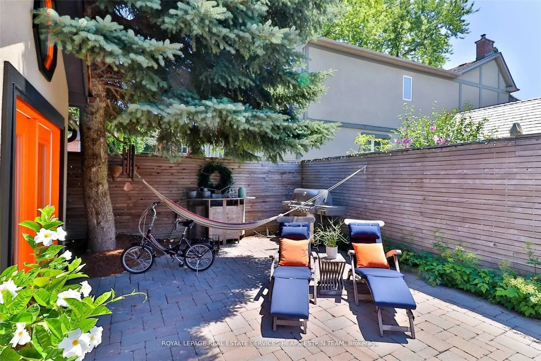 Photo 31 of 45 Cameron Crescent, Toronto, Leaside — HOMEH