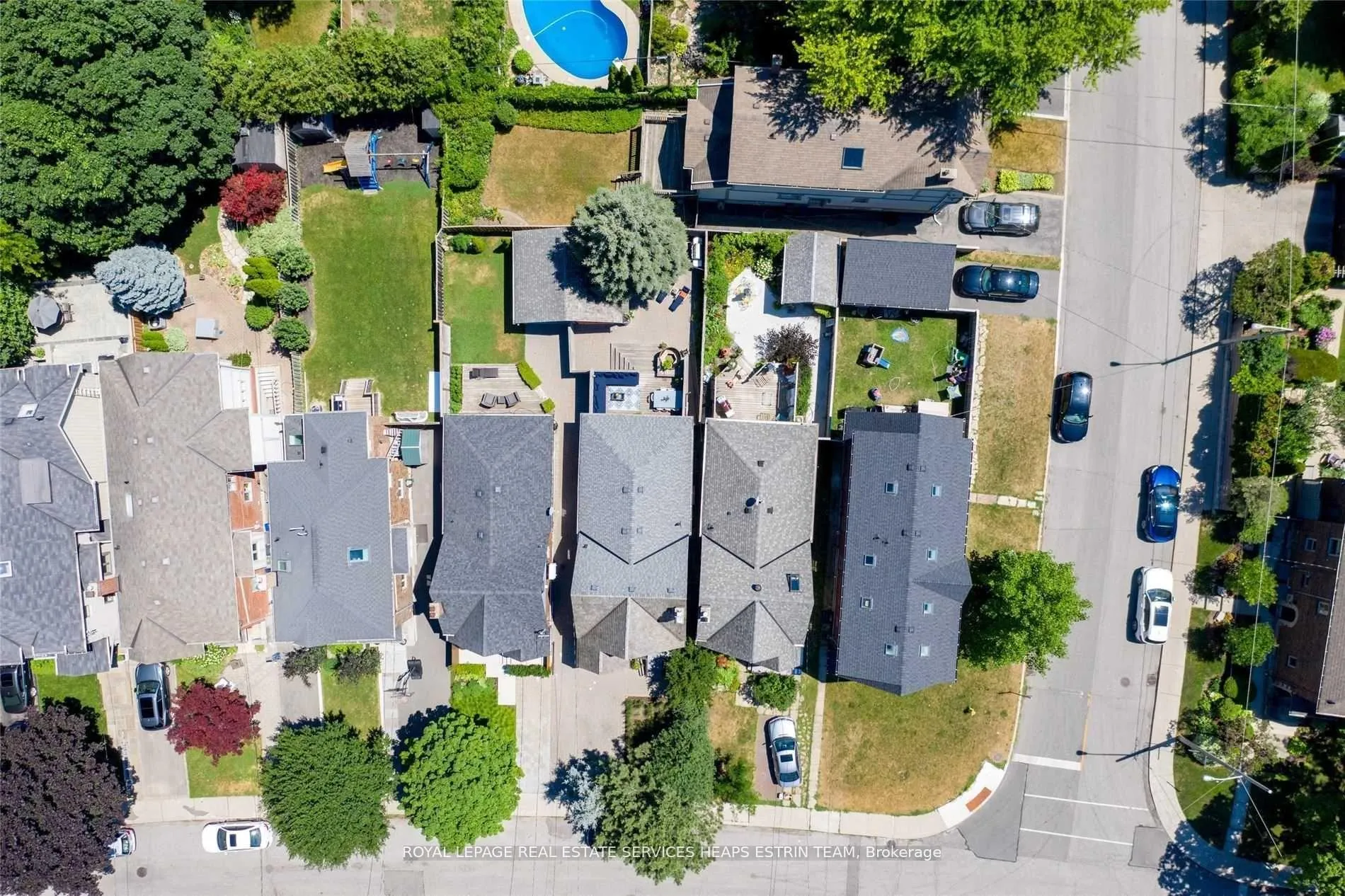 Photo 34 of 45 Cameron Crescent, Toronto, Leaside — HOMEH