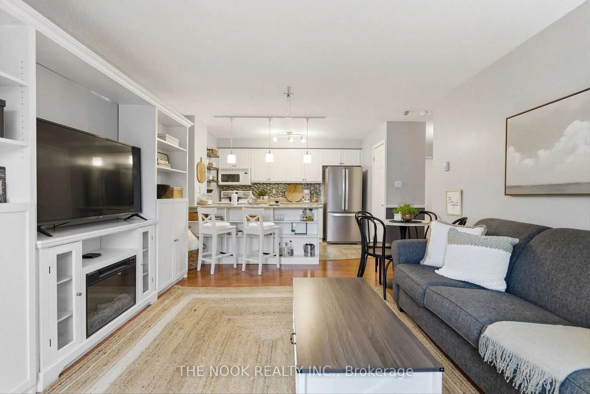 Photo 12 of Unit 107, 91 Aspen Springs Drive, Clarington, Bowmanville — HOMEH
