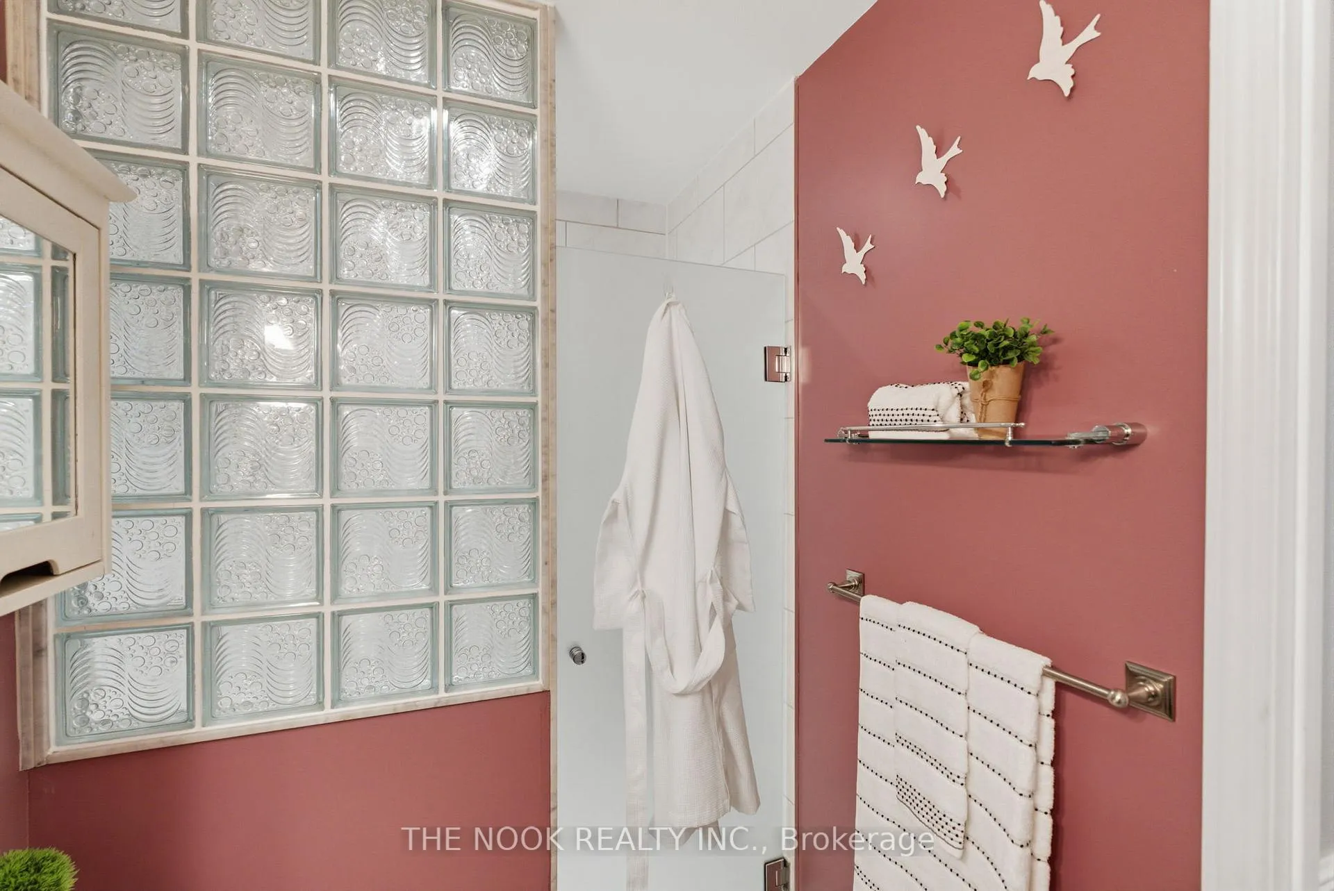 Photo 23 of Unit 107, 91 Aspen Springs Drive, Clarington, Bowmanville — HOMEH