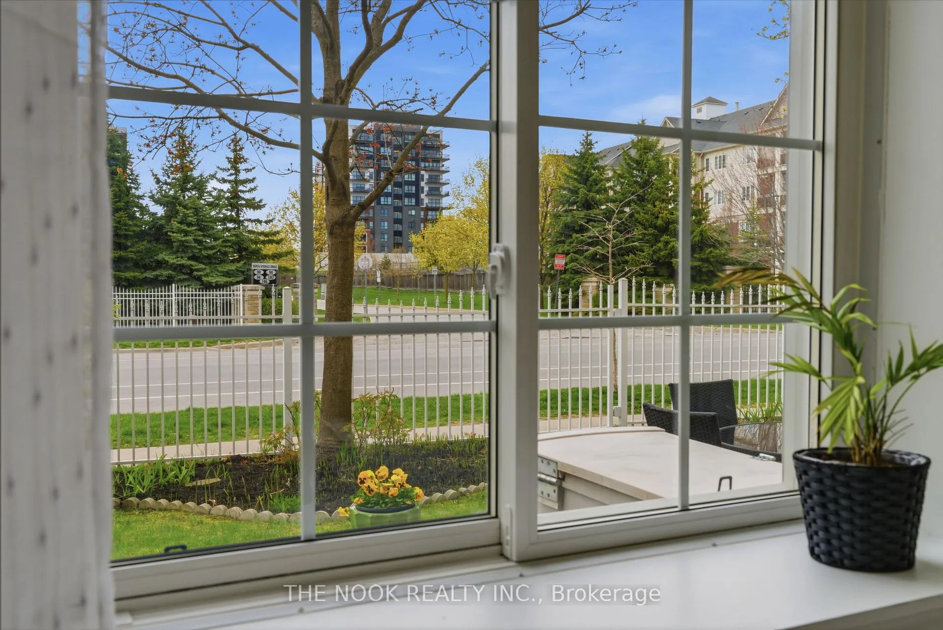 Photo 26 of Unit 107, 91 Aspen Springs Drive, Clarington, Bowmanville — HOMEH