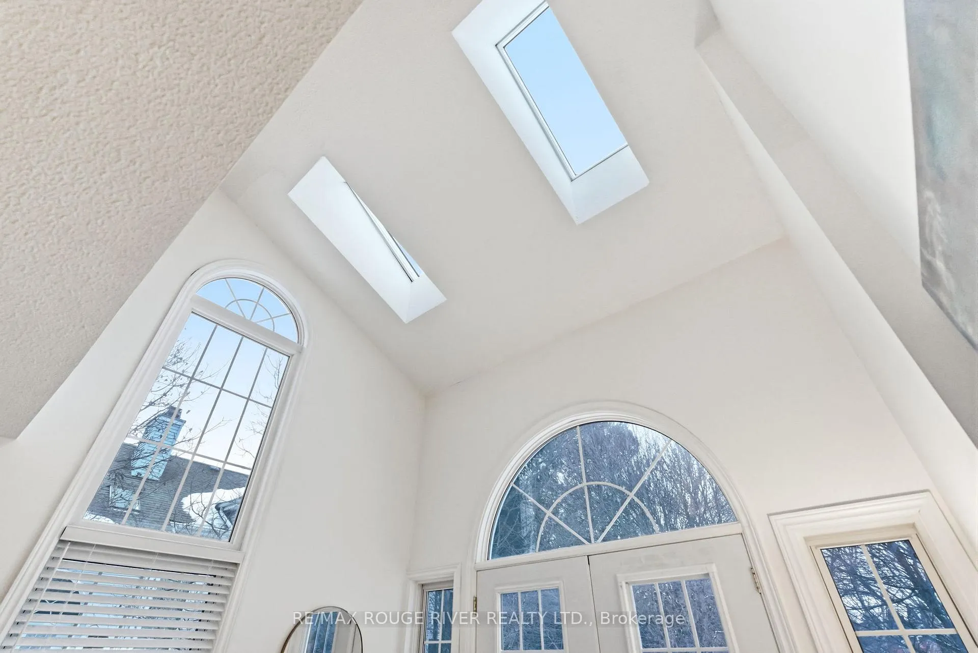 Photo 5 of Unit E2, 1665 Nash Road, Clarington, Courtice — HOMEH