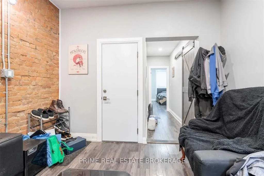 Photo 4 of 203 John Street N, Hamilton, Beasley — HOMEH