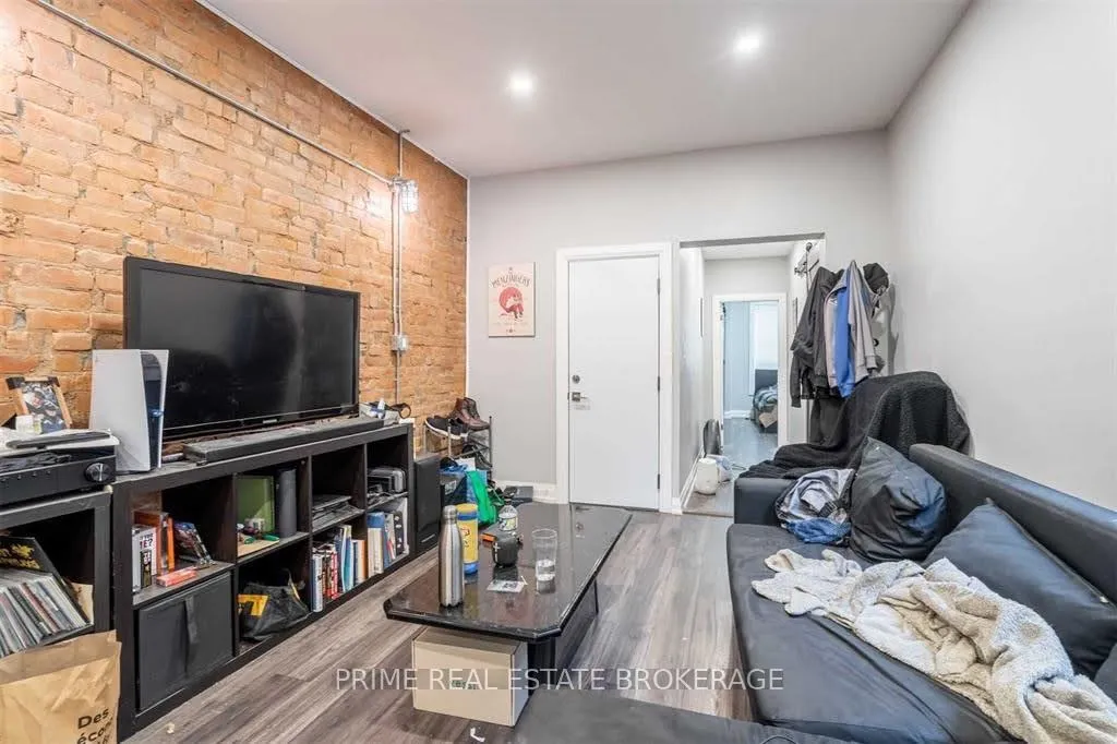 Photo 5 of 203 John Street N, Hamilton, Beasley — HOMEH
