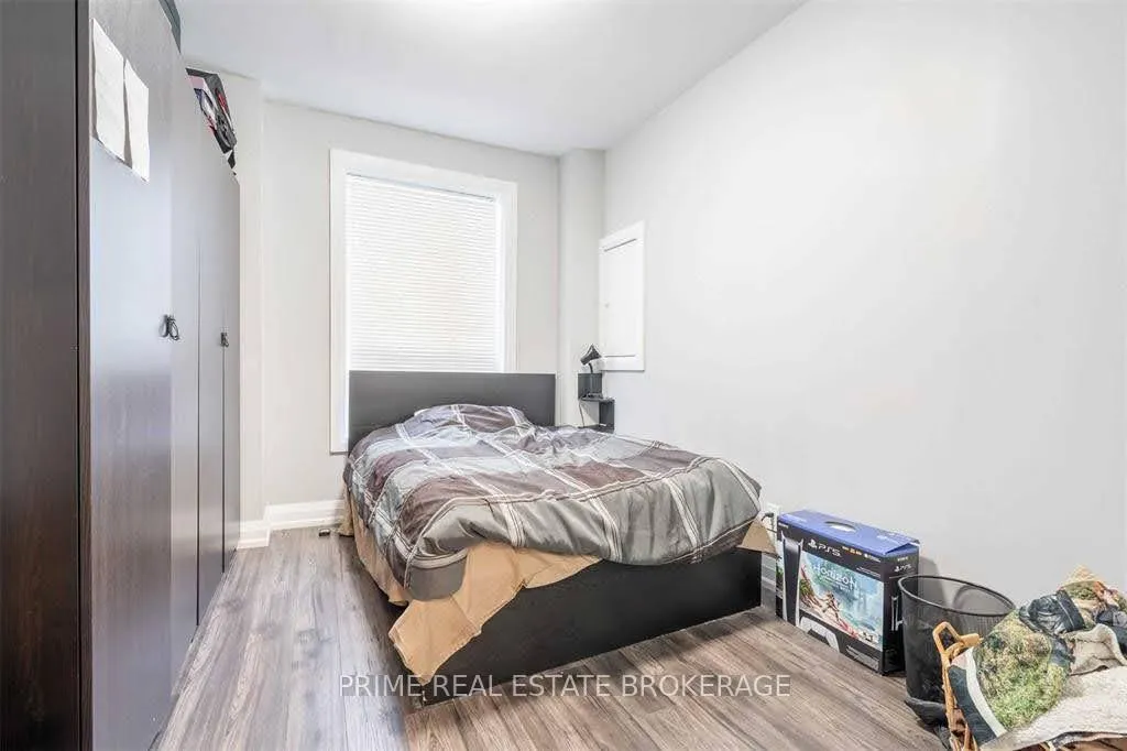 Photo 10 of 203 John Street N, Hamilton, Beasley — HOMEH