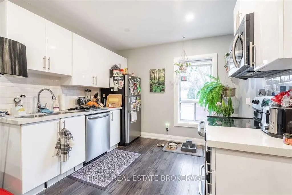 Photo 15 of 203 John Street N, Hamilton, Beasley — HOMEH