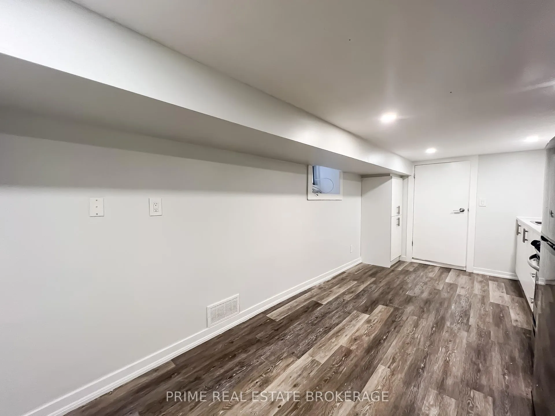 Photo 30 of 203 John Street N, Hamilton, Beasley — HOMEH