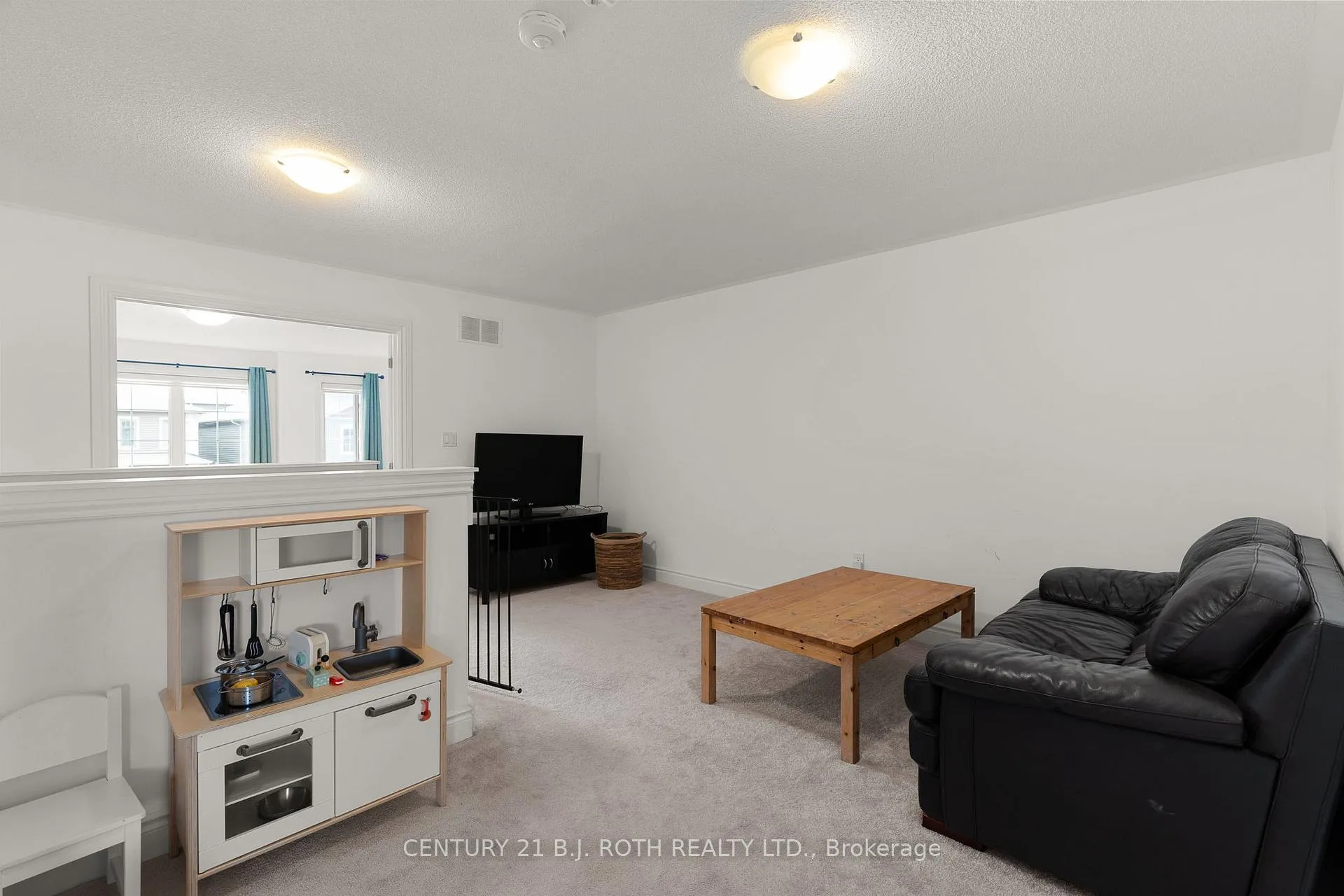 Photo 22 of 29 Alaskan Heights, Barrie, Holly — HOMEH