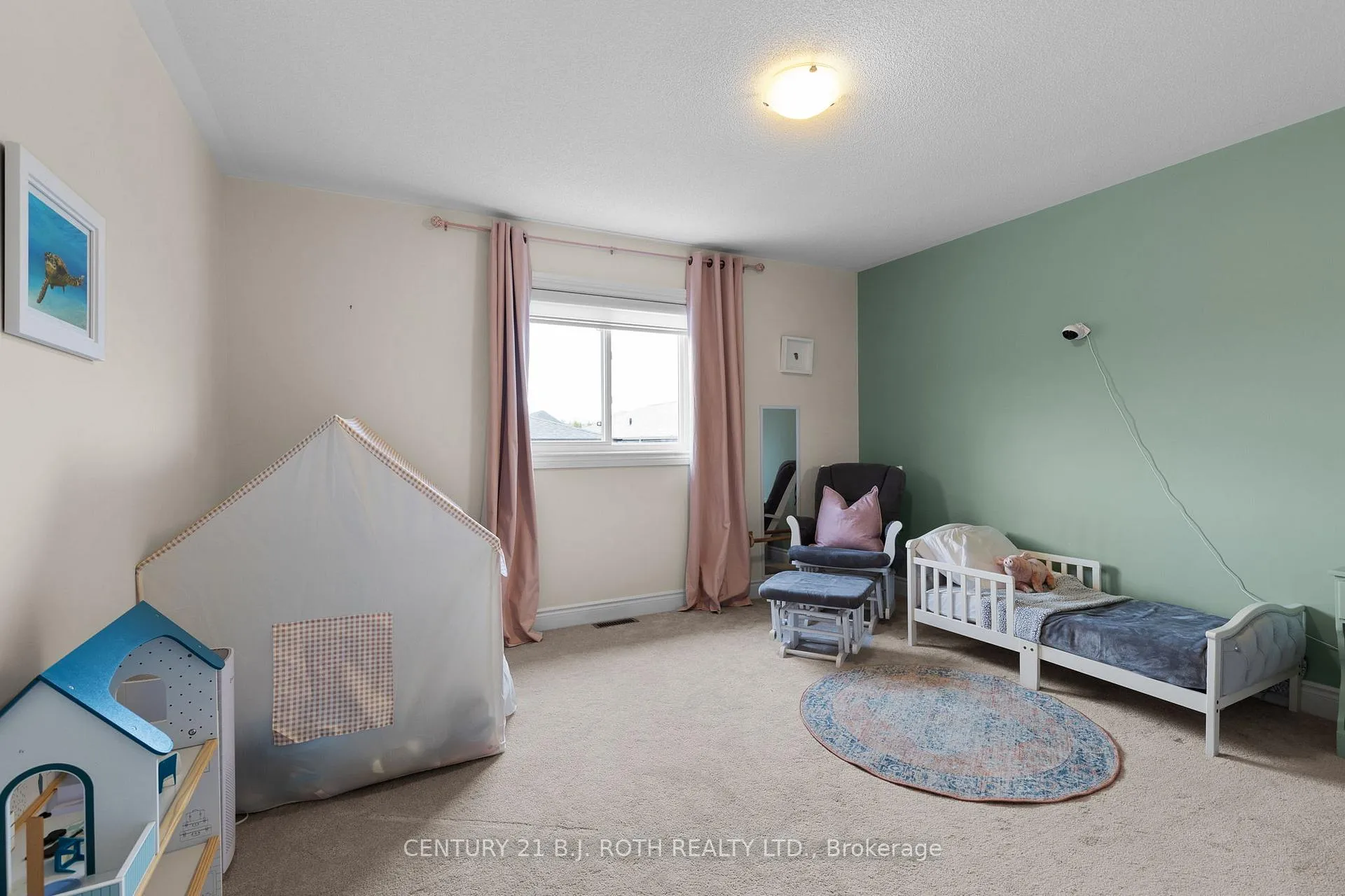 Photo 26 of 29 Alaskan Heights, Barrie, Holly — HOMEH
