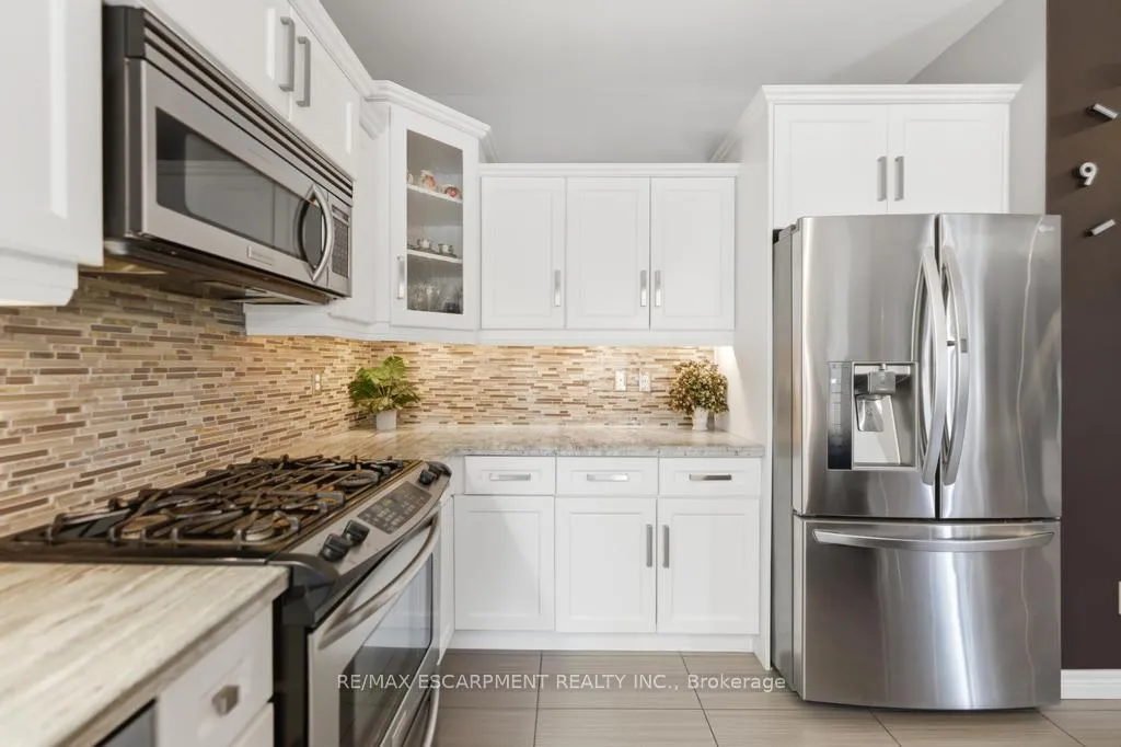 Photo 12 of 64 Onyx Court, Hamilton, Chappel — HOMEH