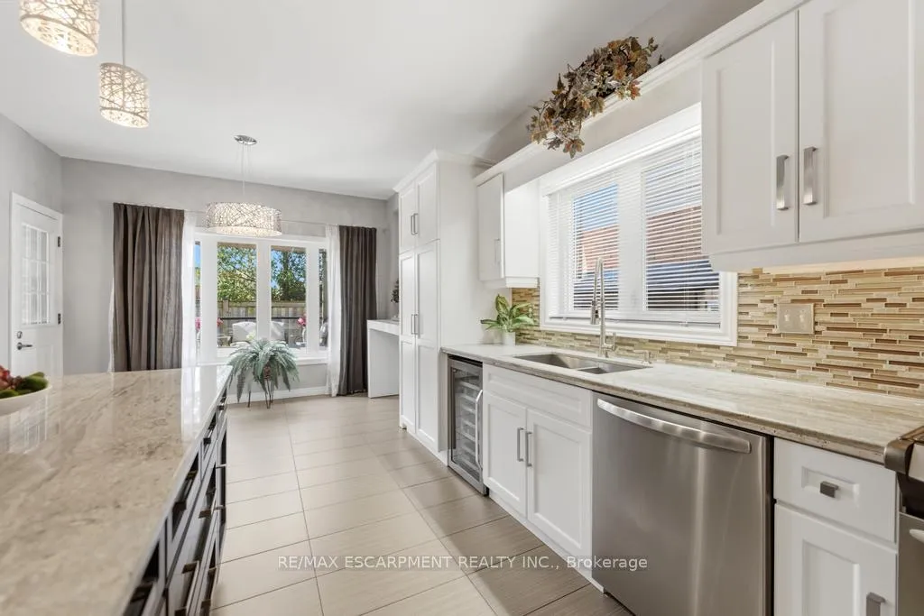 Photo 14 of 64 Onyx Court, Hamilton, Chappel — HOMEH