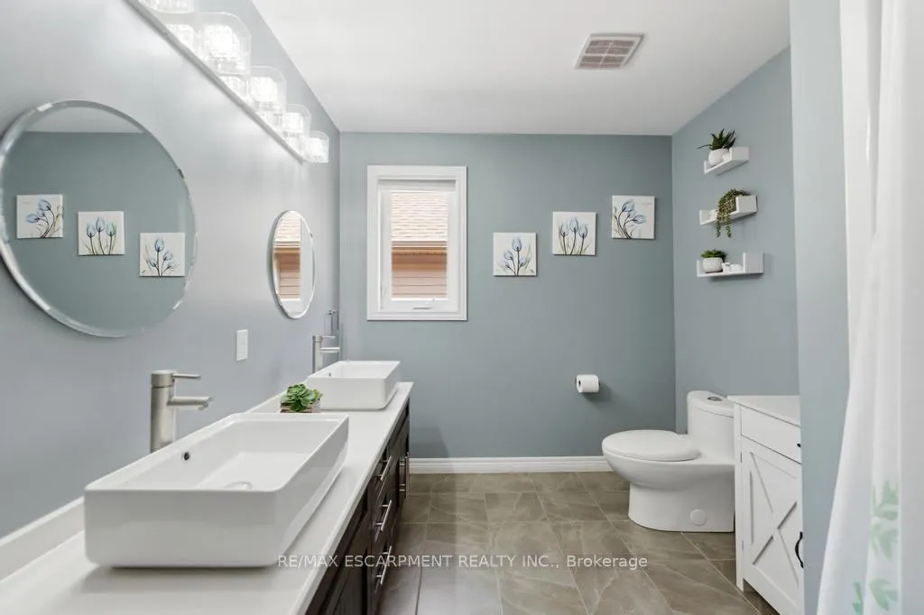 Photo 24 of 64 Onyx Court, Hamilton, Chappel — HOMEH