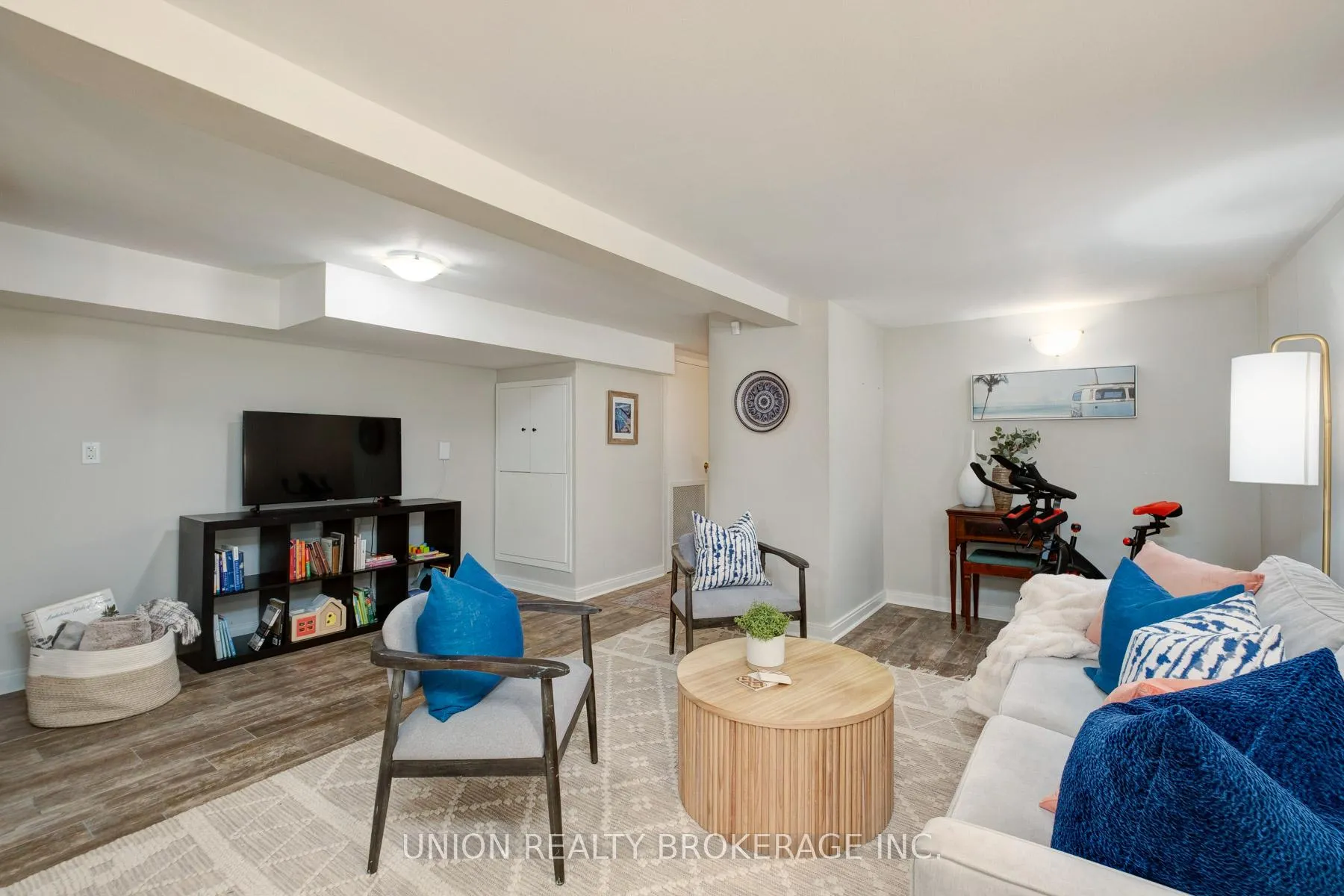 Photo 27 of 45 Spruce Hill Road, Toronto, The Beaches — HOMEH