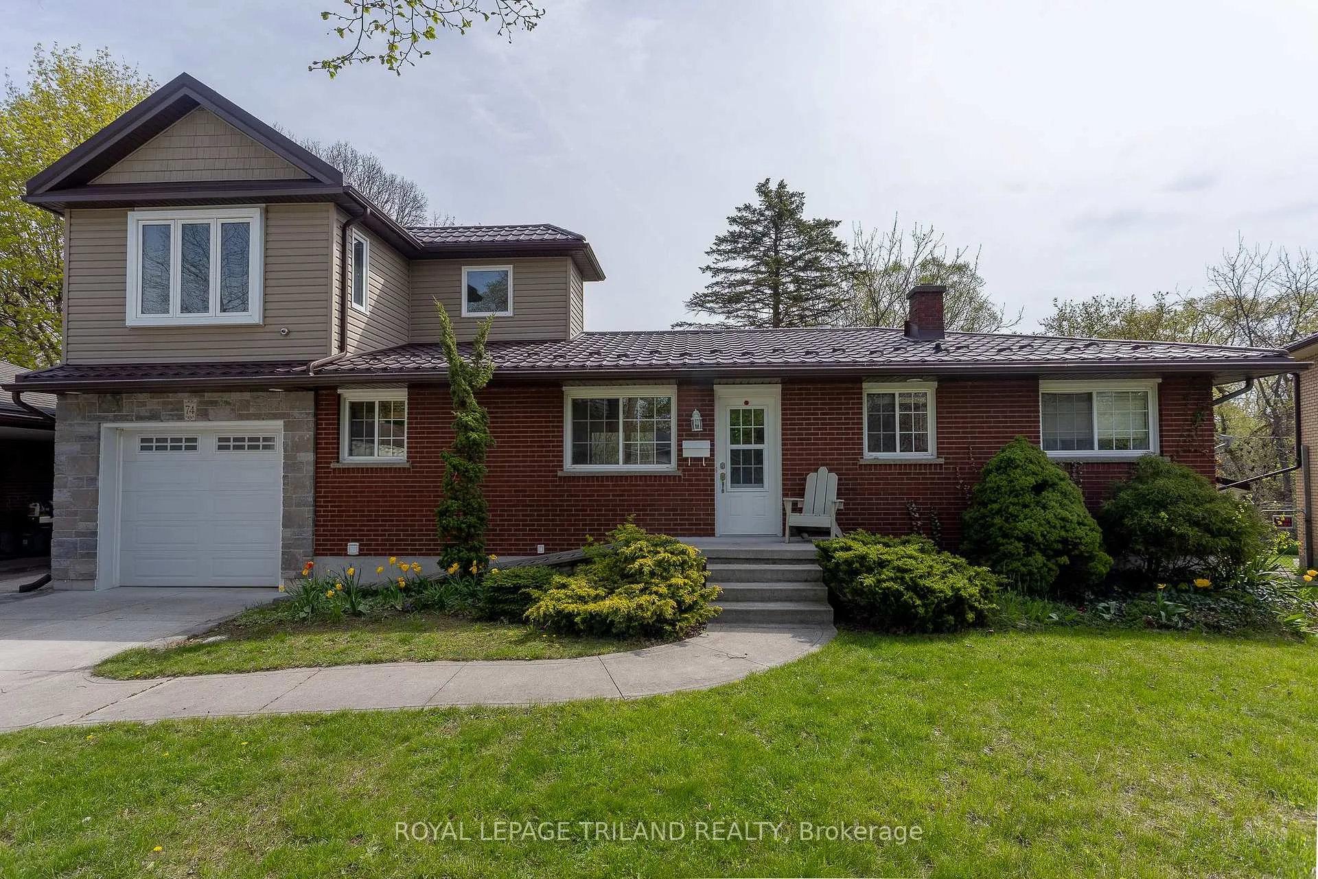 Photo 1 of 74 Eldorado Avenue, London, East O — HOMEH