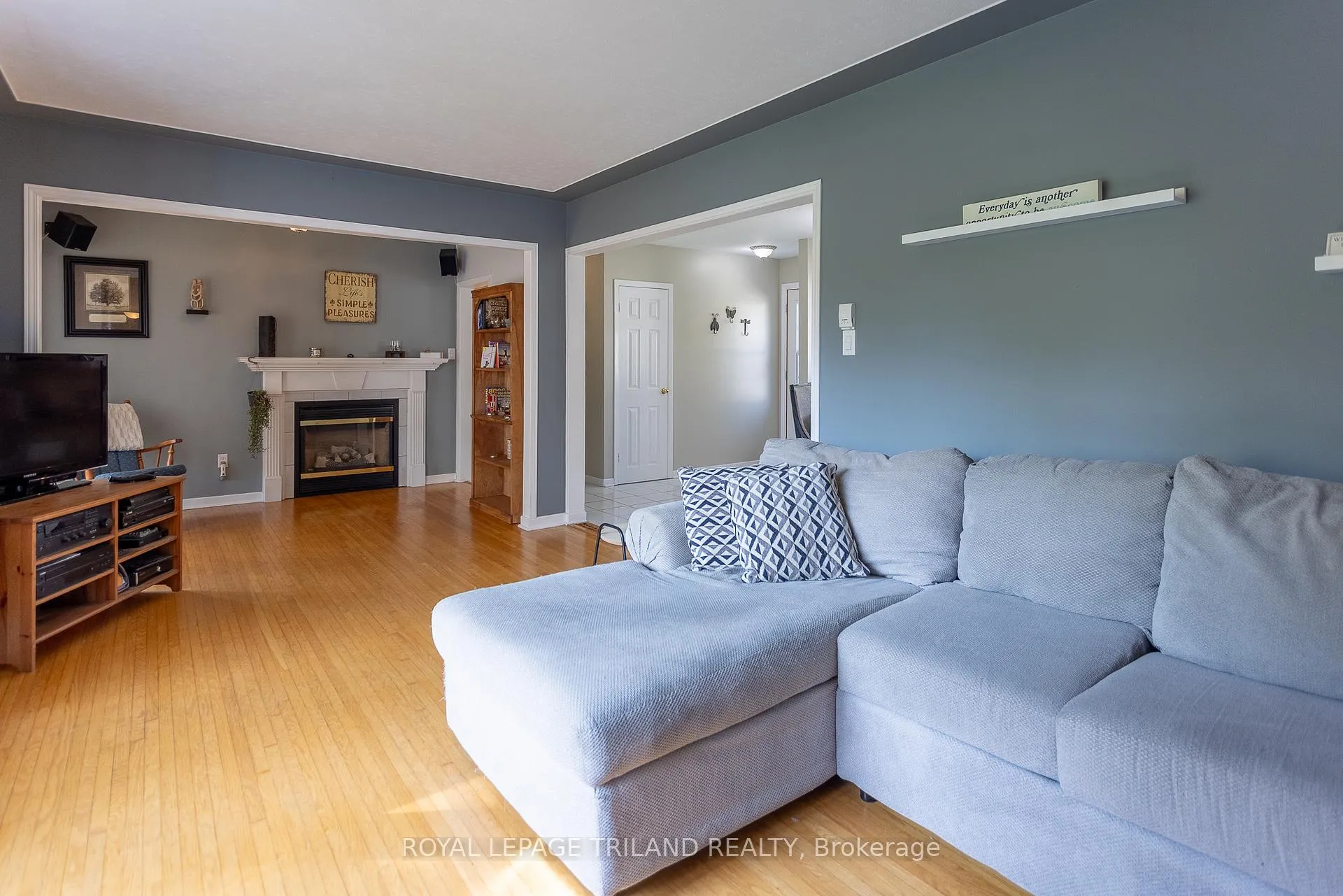 Photo 6 of 74 Eldorado Avenue, London, East O — HOMEH