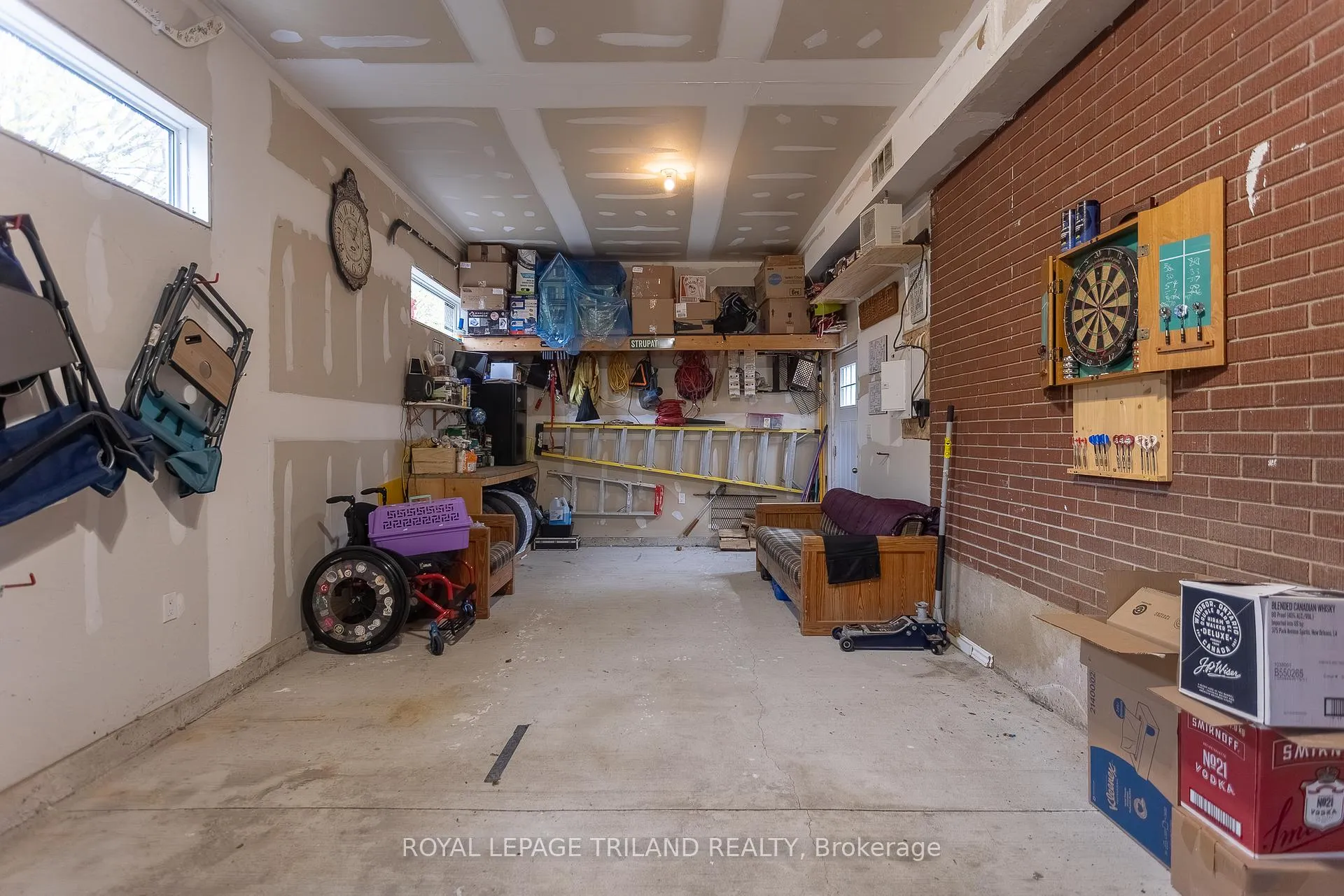 Photo 33 of 74 Eldorado Avenue, London, East O — HOMEH